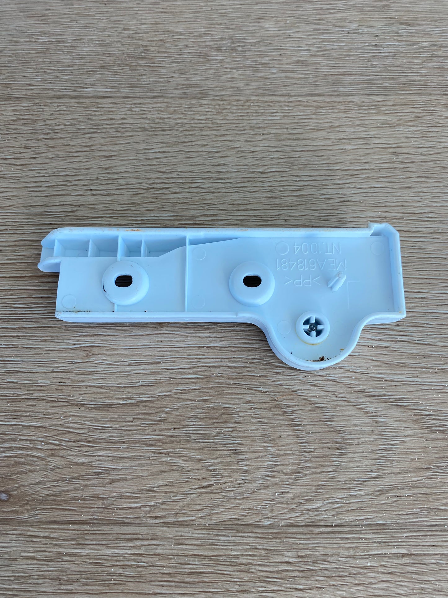 MEA618481 AEC32201402 177B LG FRIDGE COMPARTMENT UPPER LEFT hand side top LHS LH crisper vegetable drawer guide rail runner