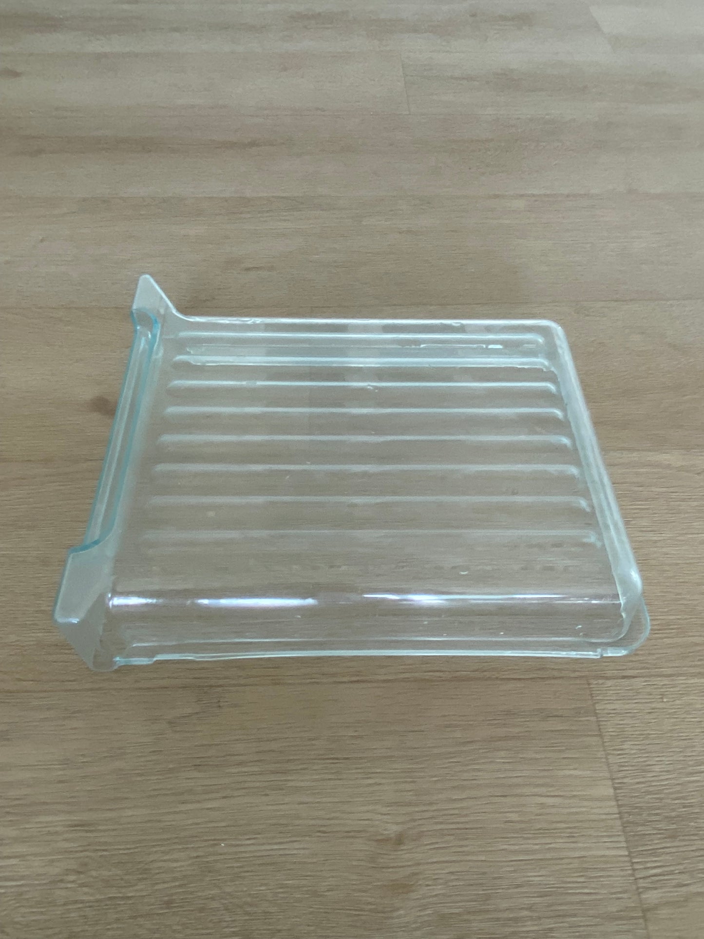 1451545 Westinghouse fridge FREEZER ICE TRAY drawer bin