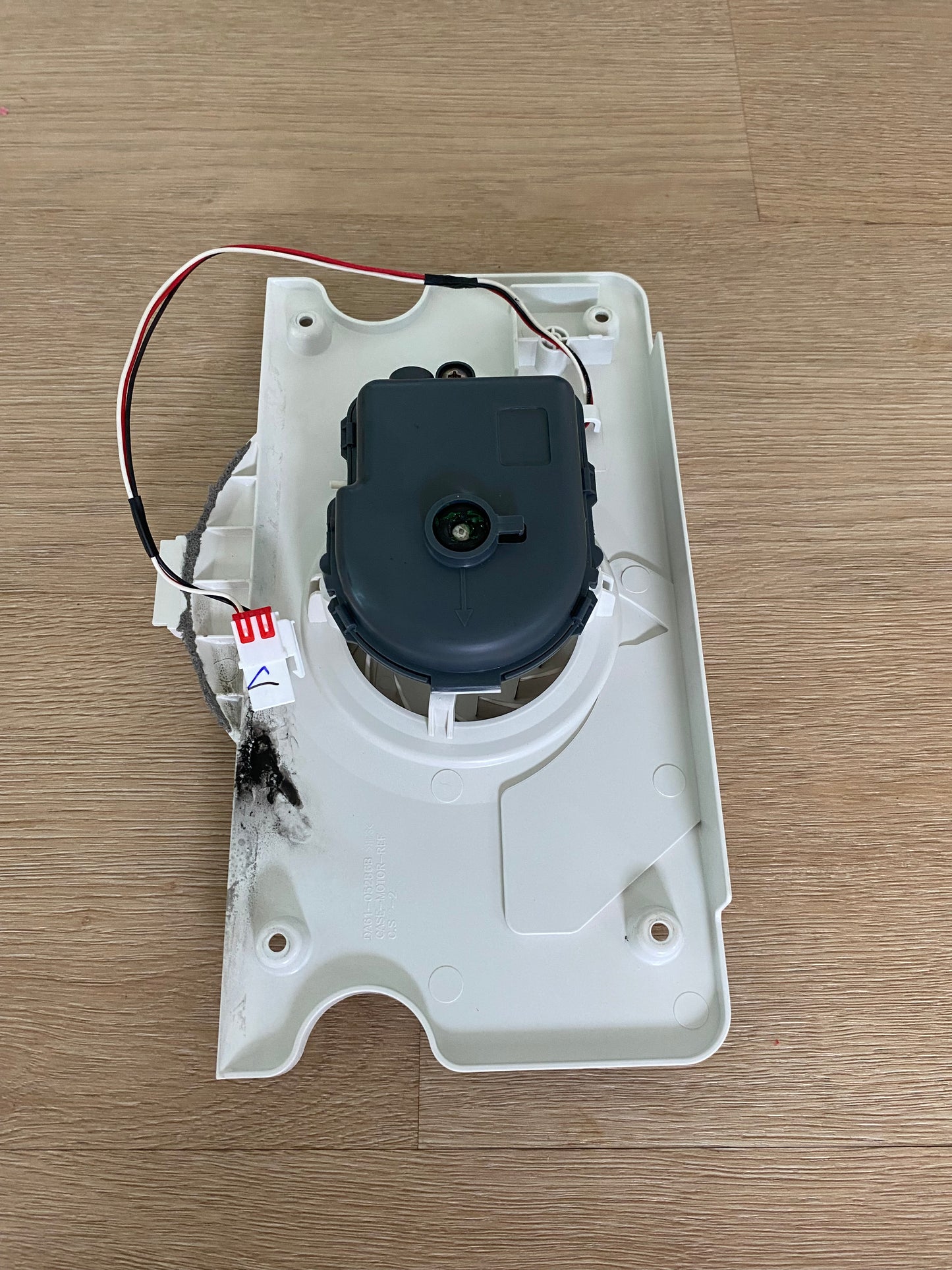 DA31-00146B Samsung FRIDGE COMPARTMENT evaporator fan motor case assembly