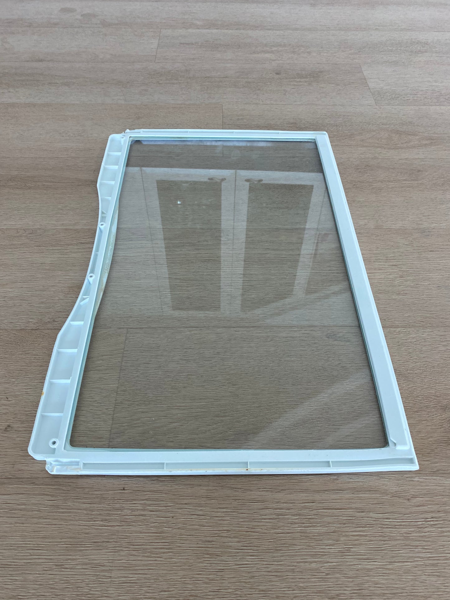 1441661 1460419 4055922829 Westinghouse fridge freezer glass shelf assembly