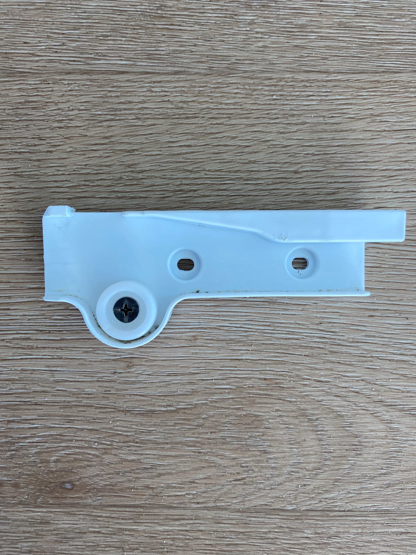 MEA618481 AEC32201402 177B LG FRIDGE COMPARTMENT UPPER LEFT hand side top LHS LH crisper vegetable drawer guide rail runner