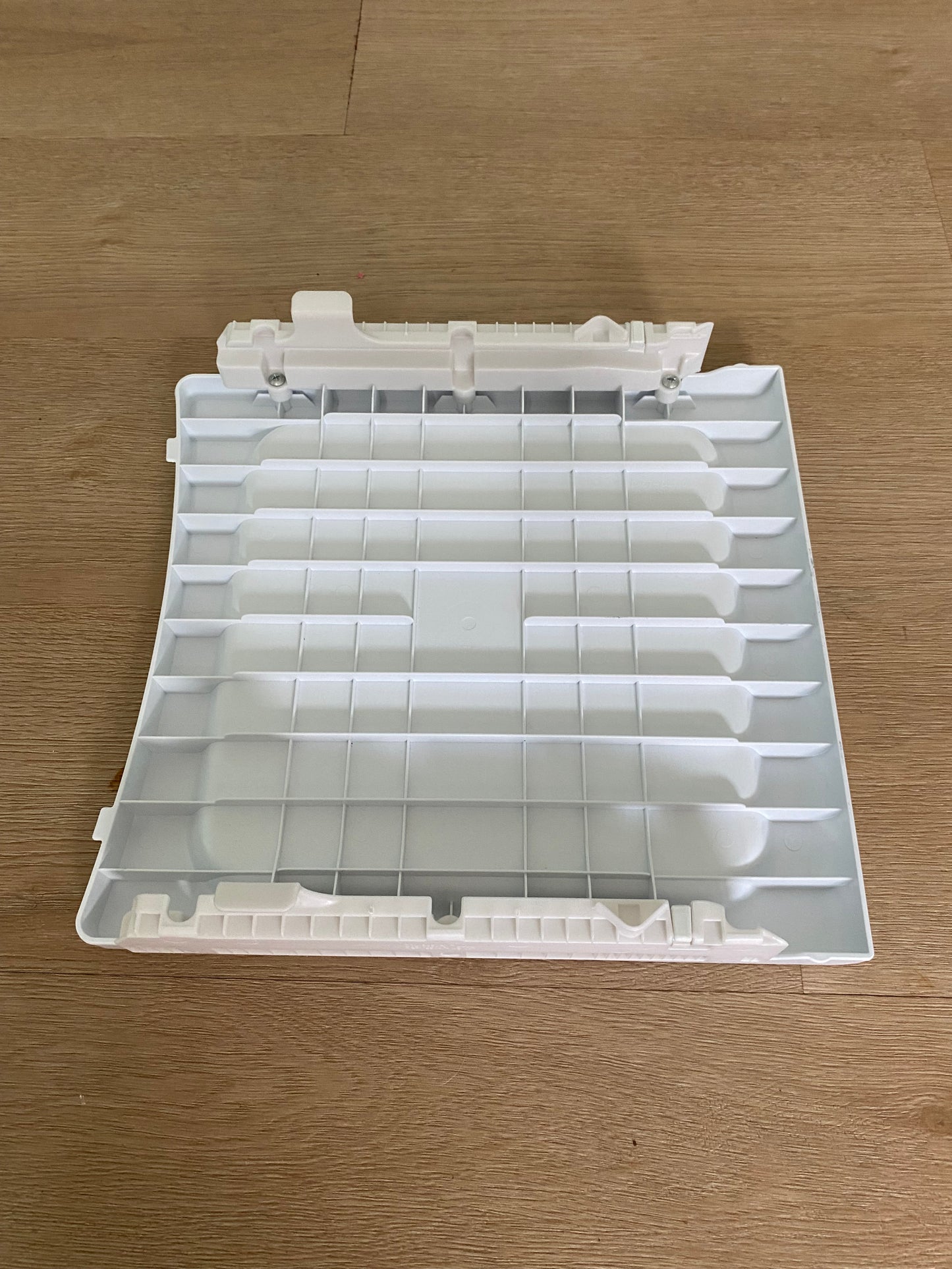 DA97-06927A Samsung freezer white plastic lower shelf basket cover
