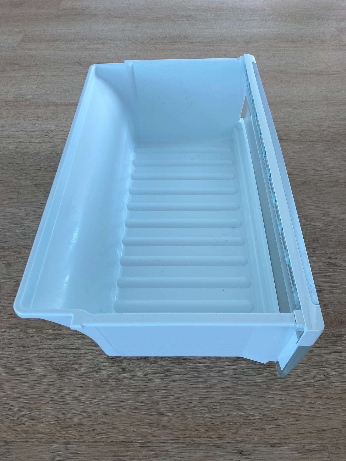 1456201 1460470 1451997 1451998 Electrolux Westinghouse fridge FREEZER LOWER DRAWER bottom bin