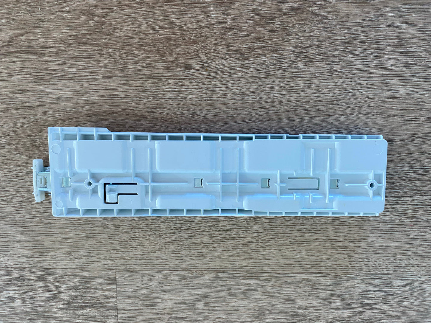 1451541 1451507 4055053781 A00600901 Westinghouse fridge freezer RHS right hand side freezer extension slide assembly + bin rail insert