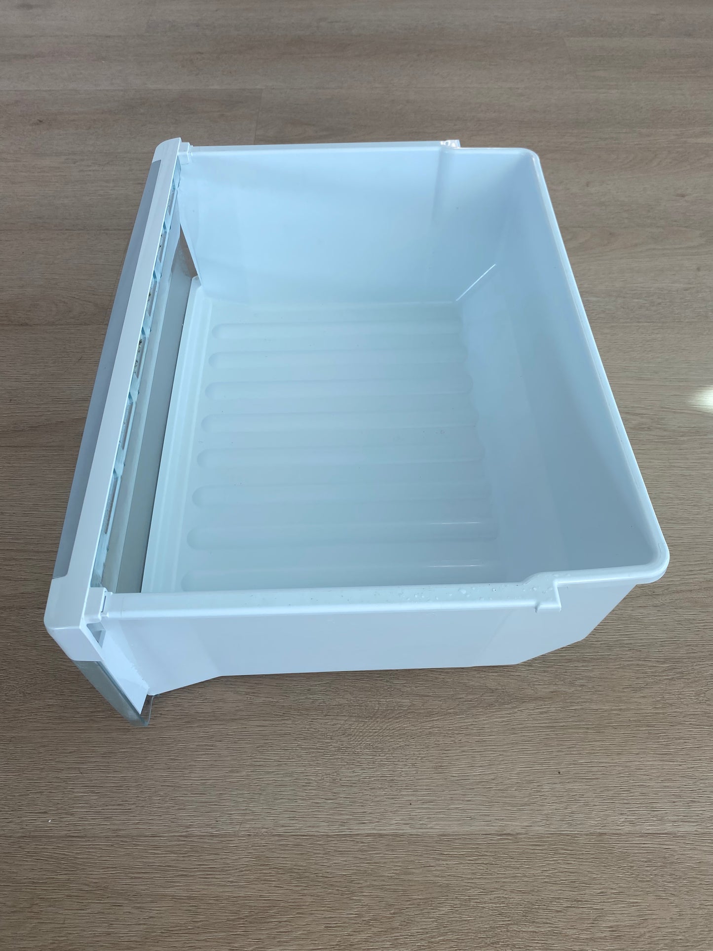 1451492 1451994 Westinghouse fridge TOP FREEZER BIN upper drawer