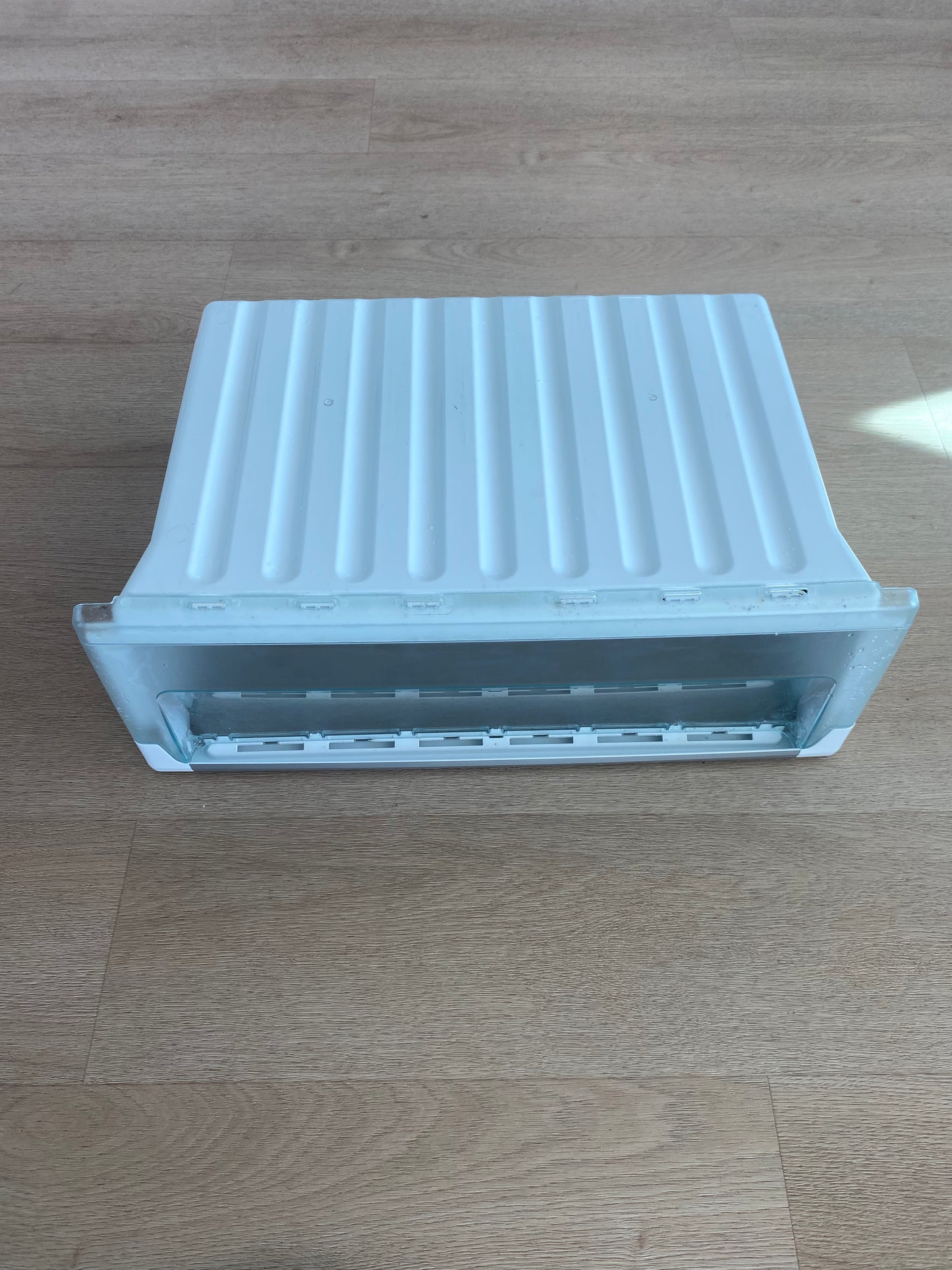 1451492 1451994 Westinghouse fridge TOP FREEZER BIN upper drawer