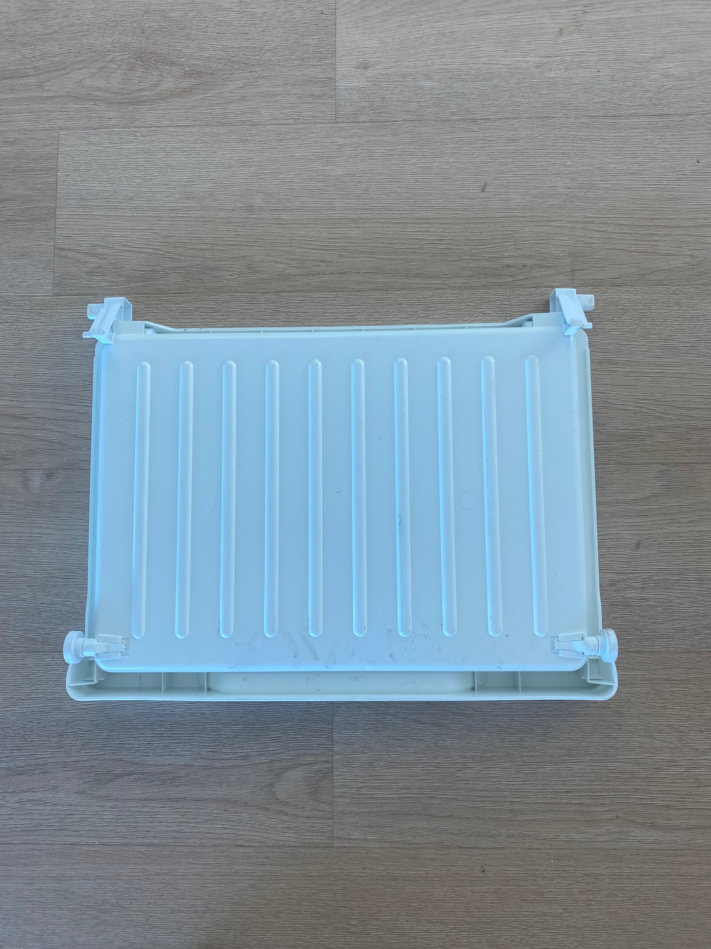 836512 Fisher & Paykel fridge freezer slide out tray shelf drawer