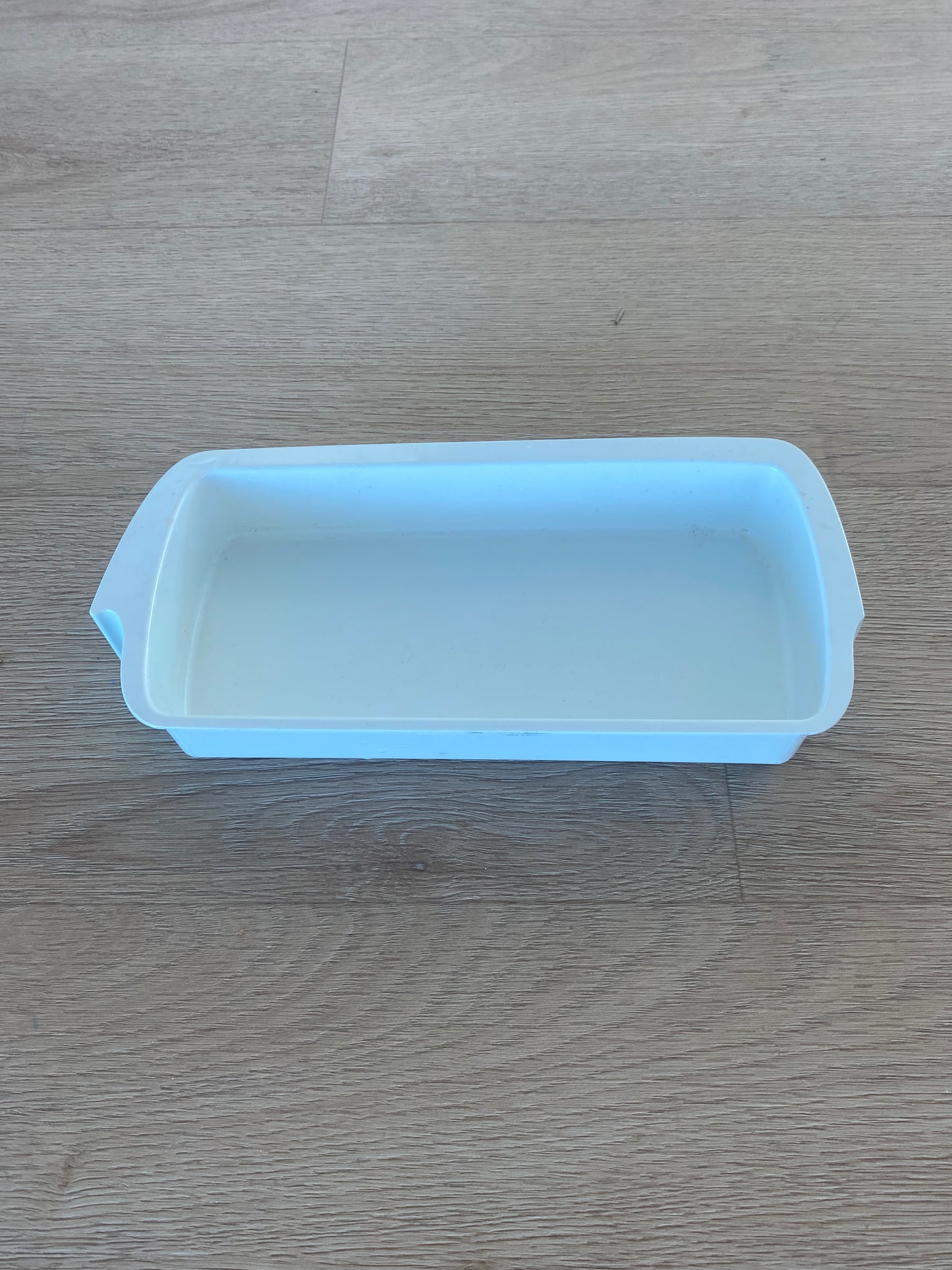 874974 874974P Fisher & Paykel fridge door RHS RH right hand side small shelf