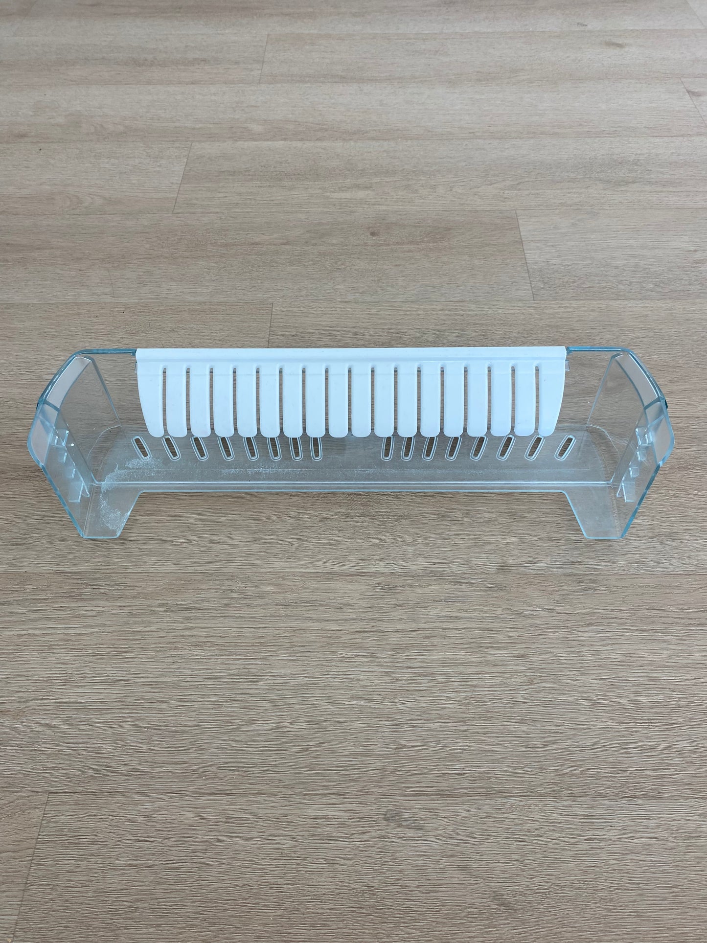 1446882 1443409 Westinghouse fridge door full width bottle bin shelf guard insert tray + fingers