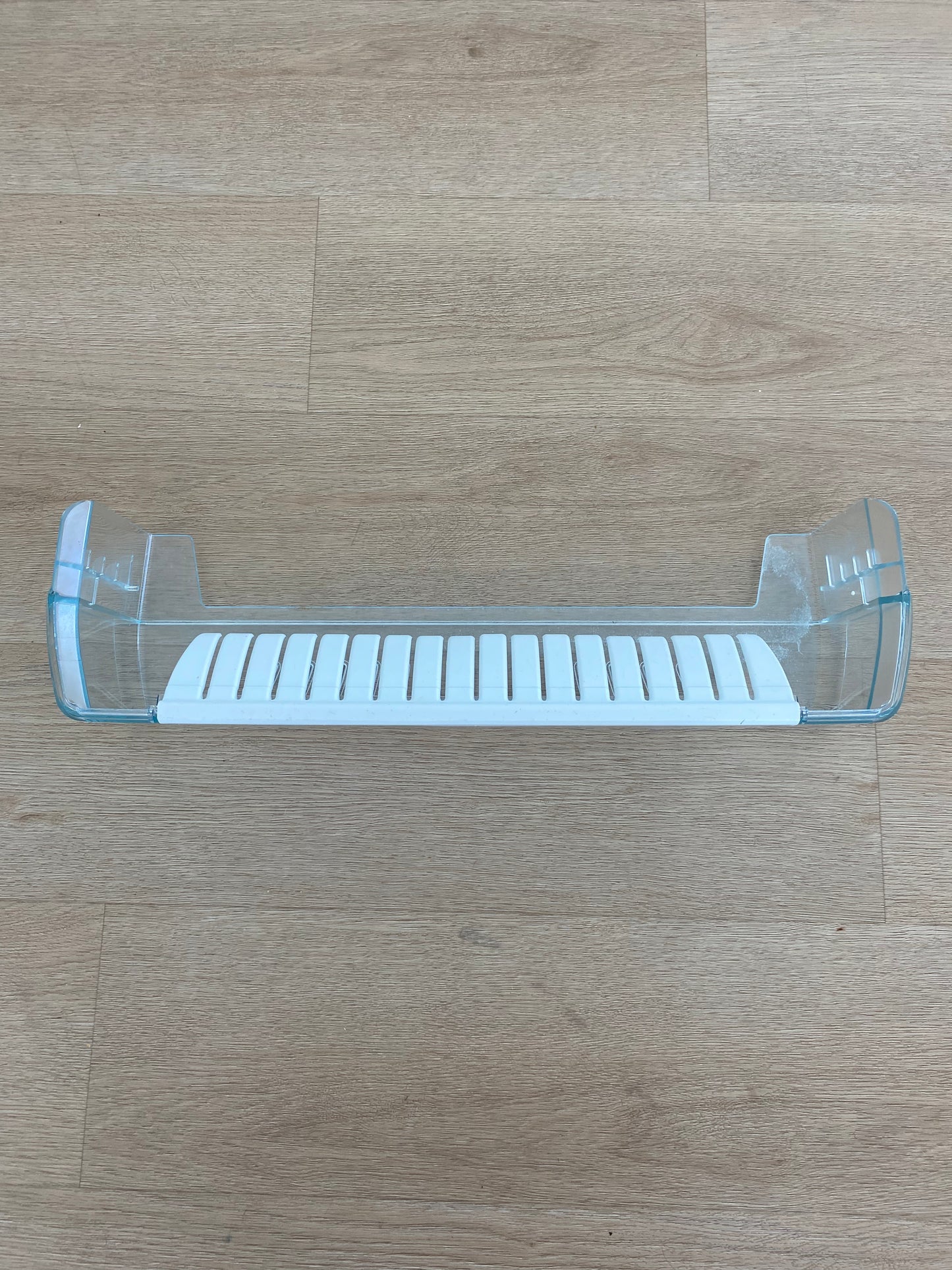 1446882 1443409 Westinghouse fridge door full width bottle bin shelf guard insert tray + fingers