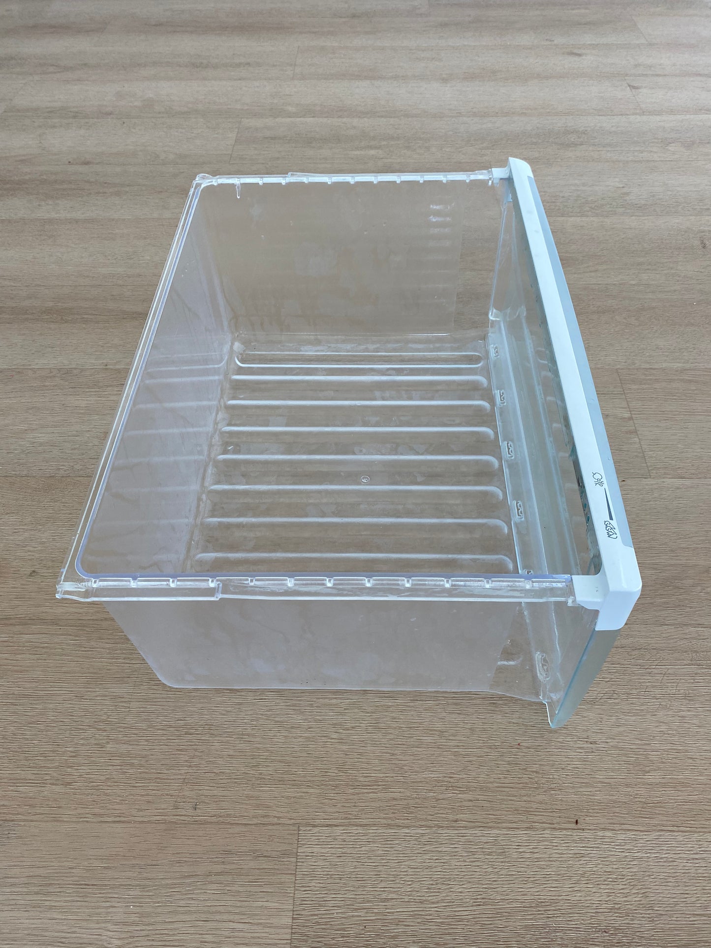 1451525 1451515 Westinghouse fridge crisper bin vegetable drawer rear + facia assy