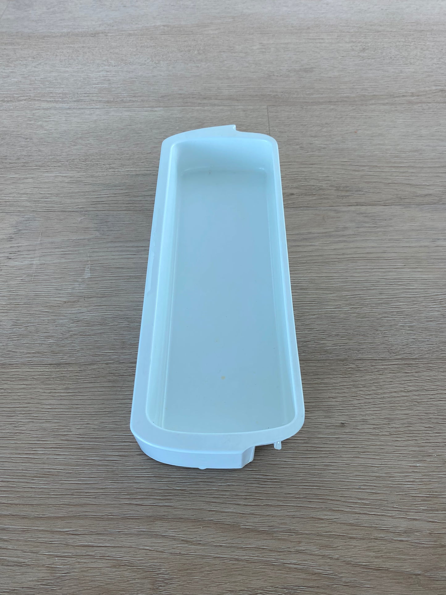 882145 882145P Fisher & Paykel fridge door LHS LH left hand side half width shelf