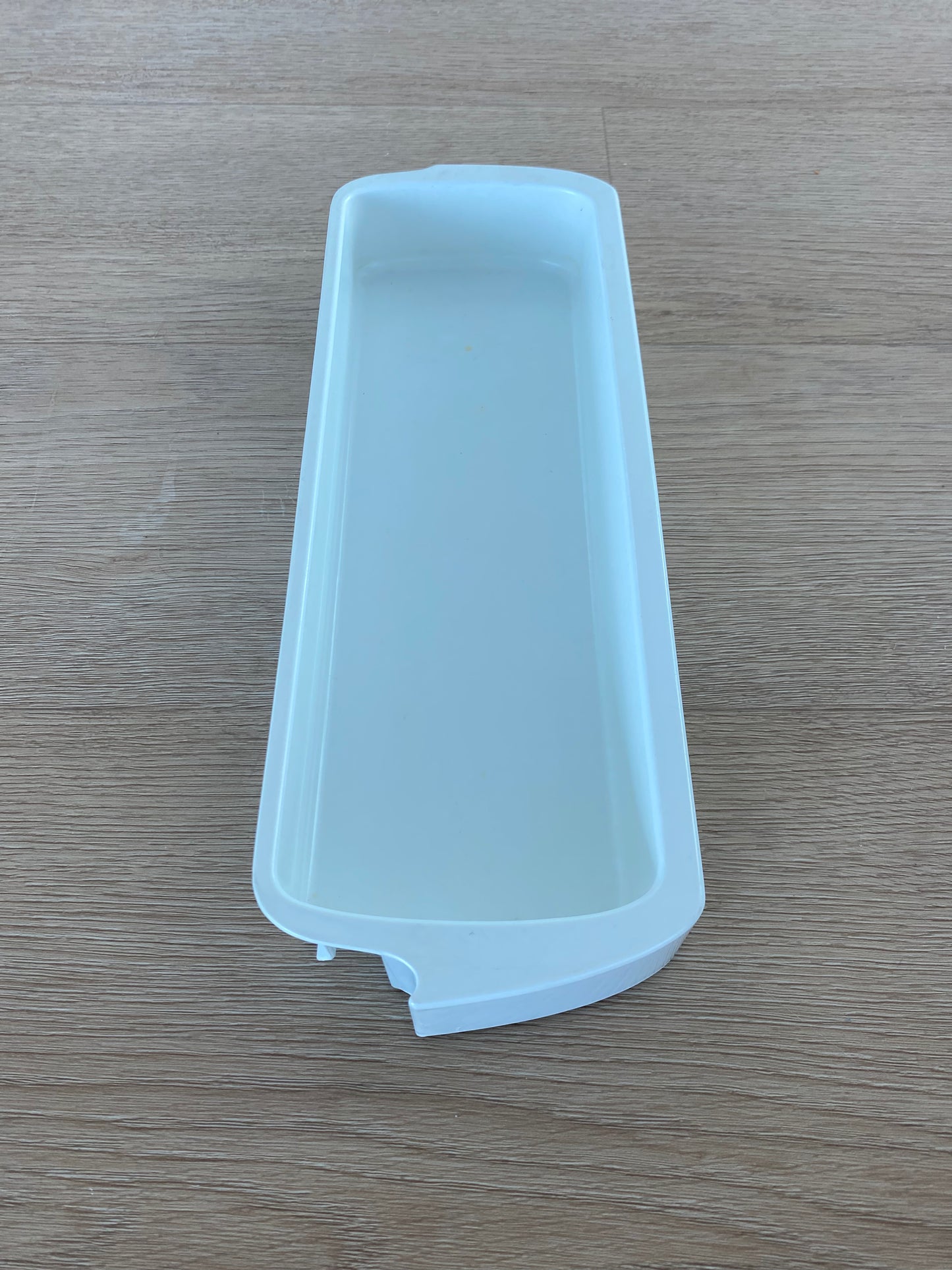 882145 882145P Fisher & Paykel fridge door LHS LH left hand side half width shelf