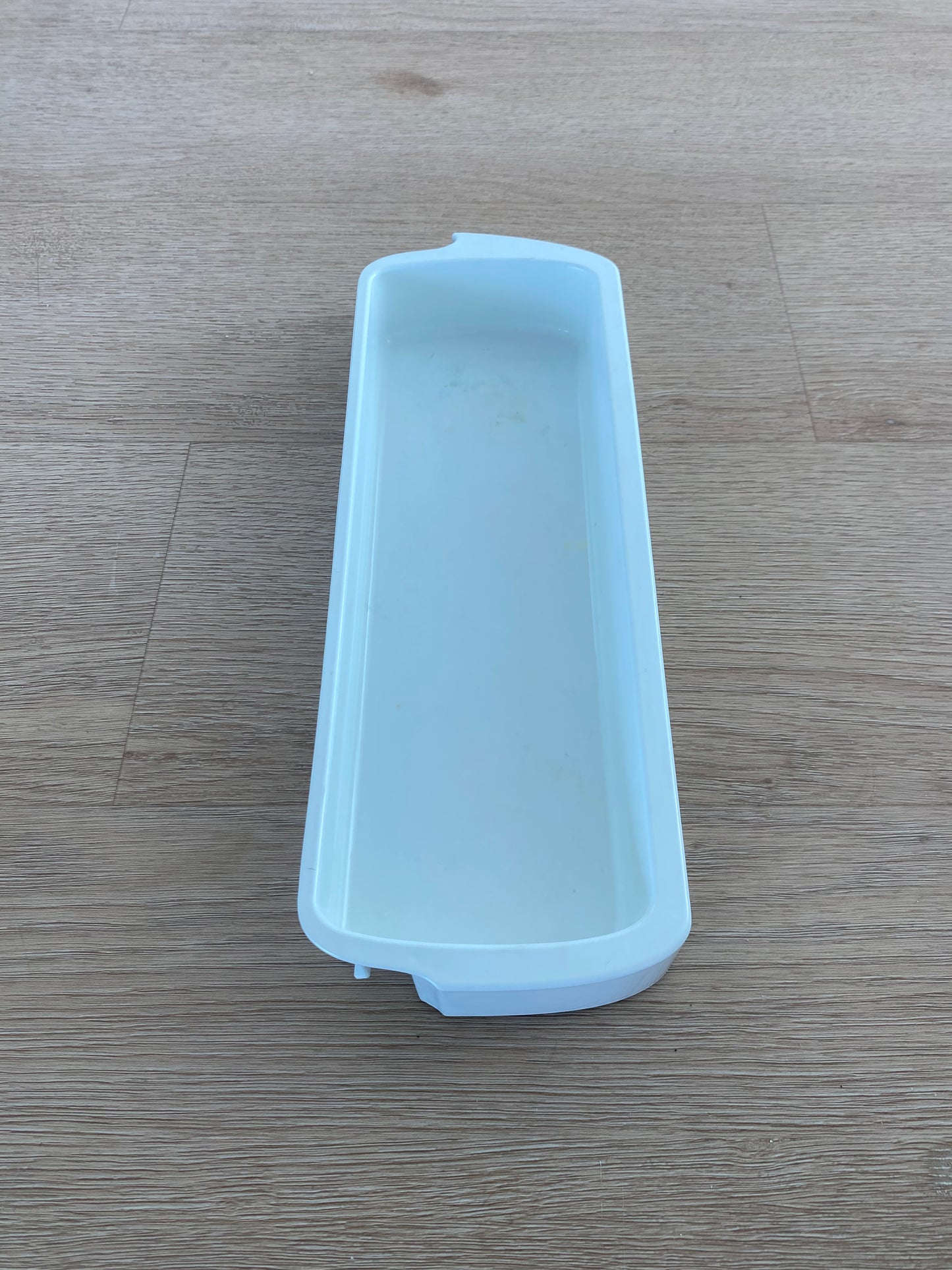 882146 882146P Fisher & Paykel fridge door RHS RH right hand side half width adjustable shelf