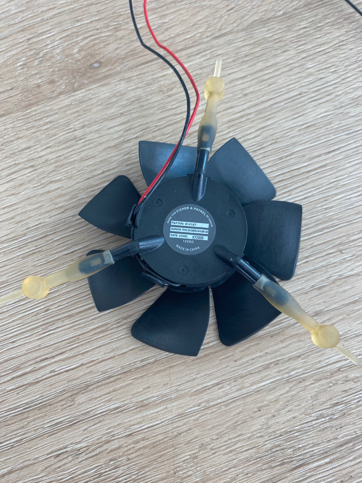 814167 884433 Fisher & Paykel fridge FREEZER COMPARTMENT suspended evaporator fan