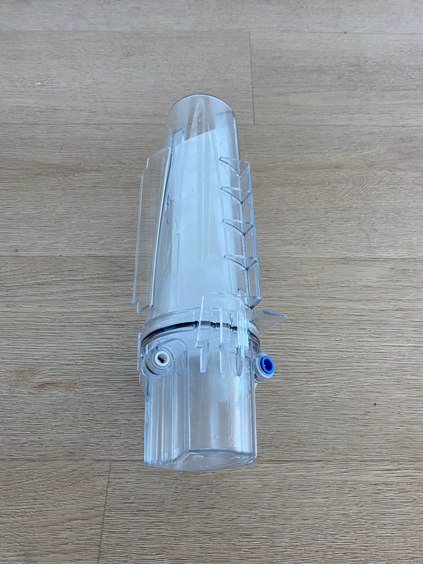 836846 Fisher & Paykel fridge water dispenser tank reservoir assembly