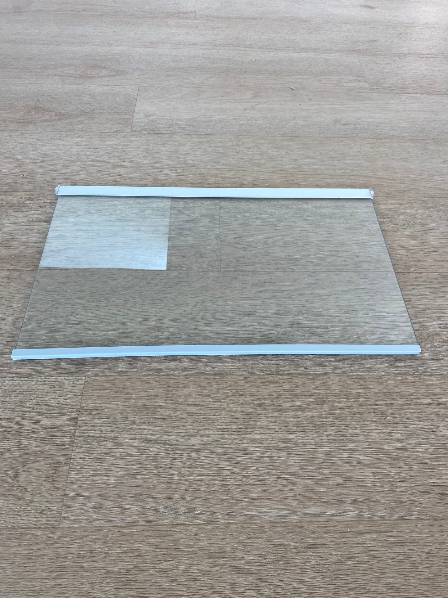 821037 Fisher & Paykel fridge glass shelf FITS ALL 635mm CABINETS