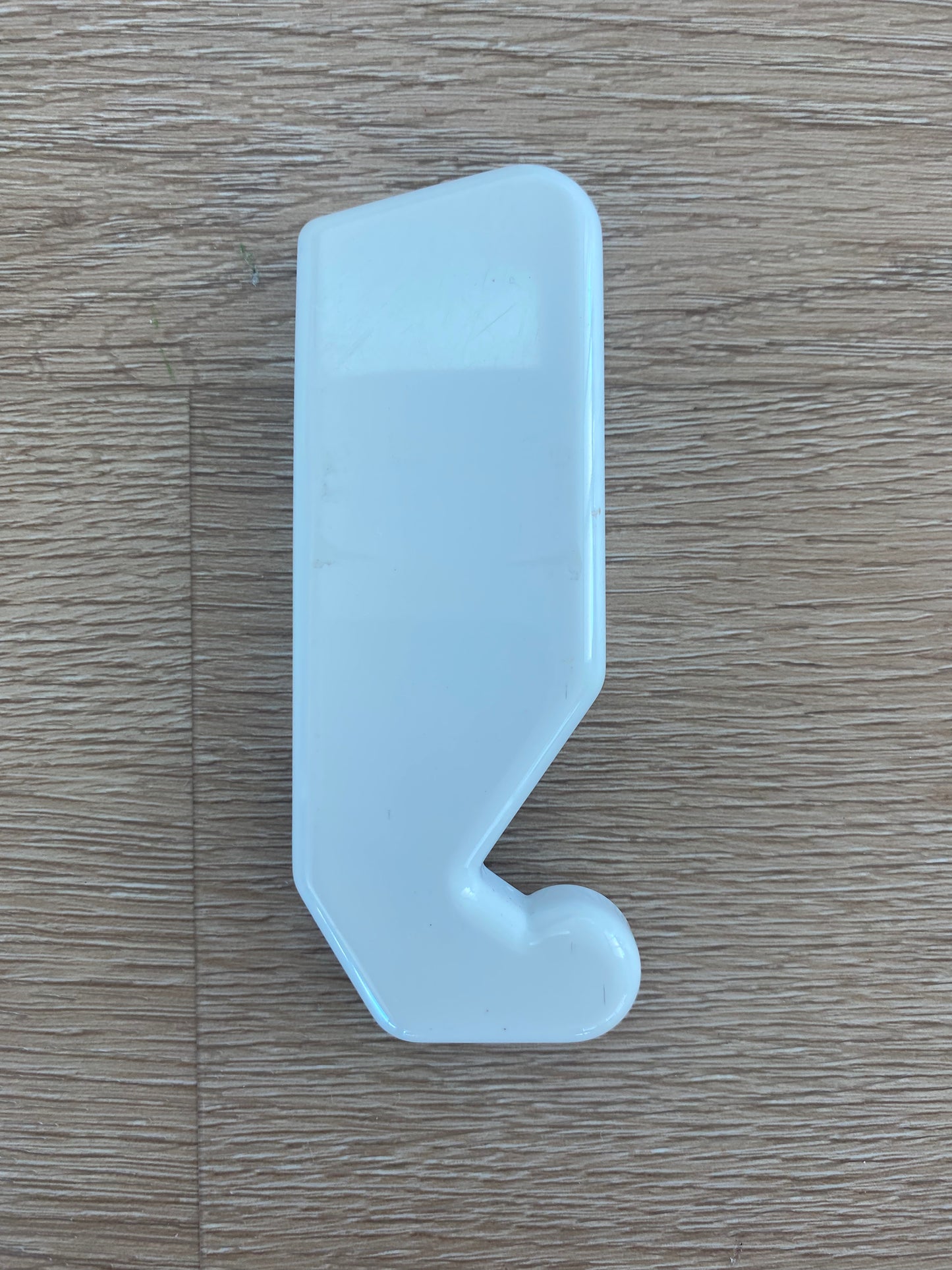 1442280 Electrolux Kelvinator Simpson Westinghouse fridge freezer white hinge cover RHS RH right hand side