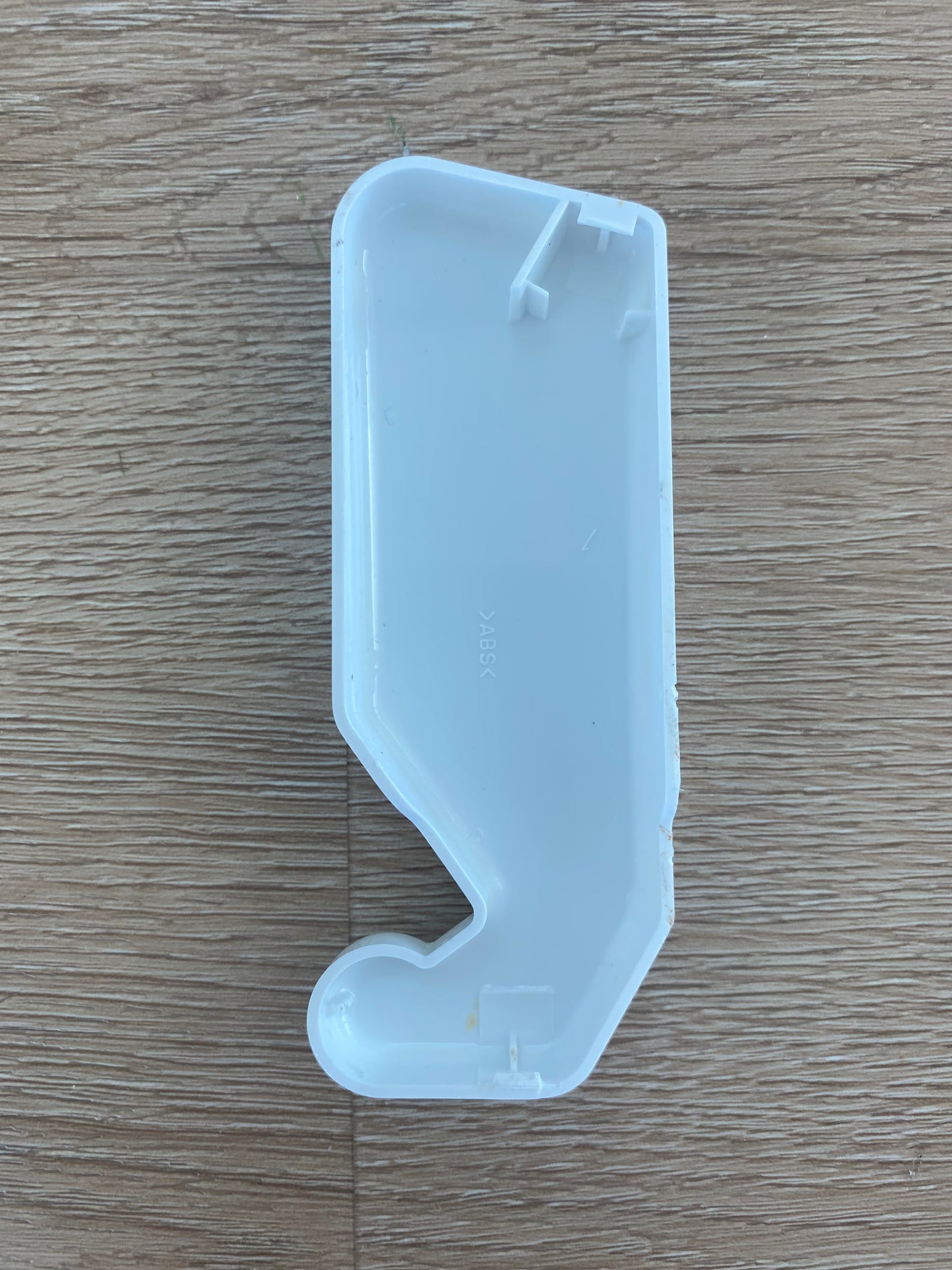 1442280 Electrolux Kelvinator Simpson Westinghouse fridge freezer white hinge cover RHS RH right hand side