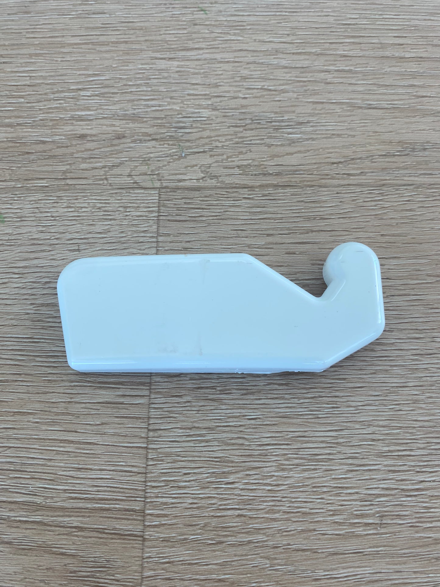 1442280 Electrolux Kelvinator Simpson Westinghouse fridge freezer white hinge cover RHS RH right hand side