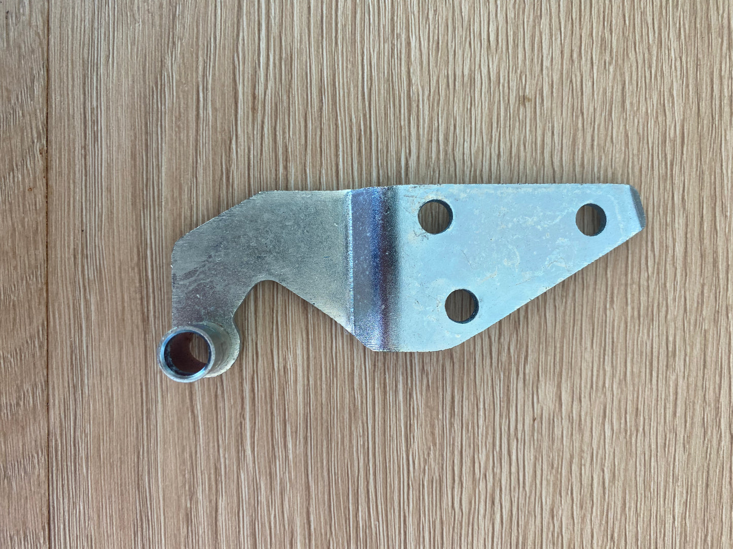 1448262 Electrolux Kelvinator Simpson Westinghouse fridge freezer top hinge LHS LH left hand side