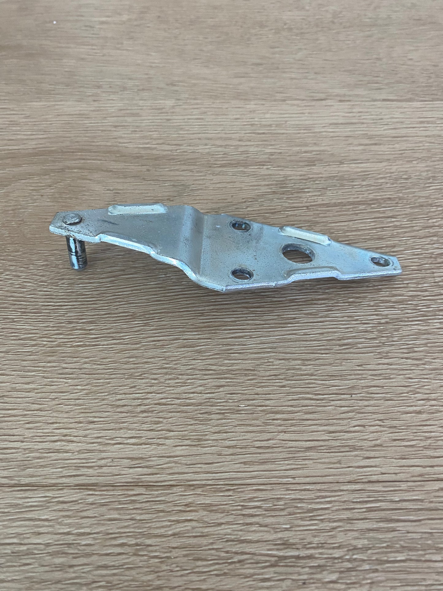 880526P Fisher & Paykel fridge top hinge bracket plates assembly assy