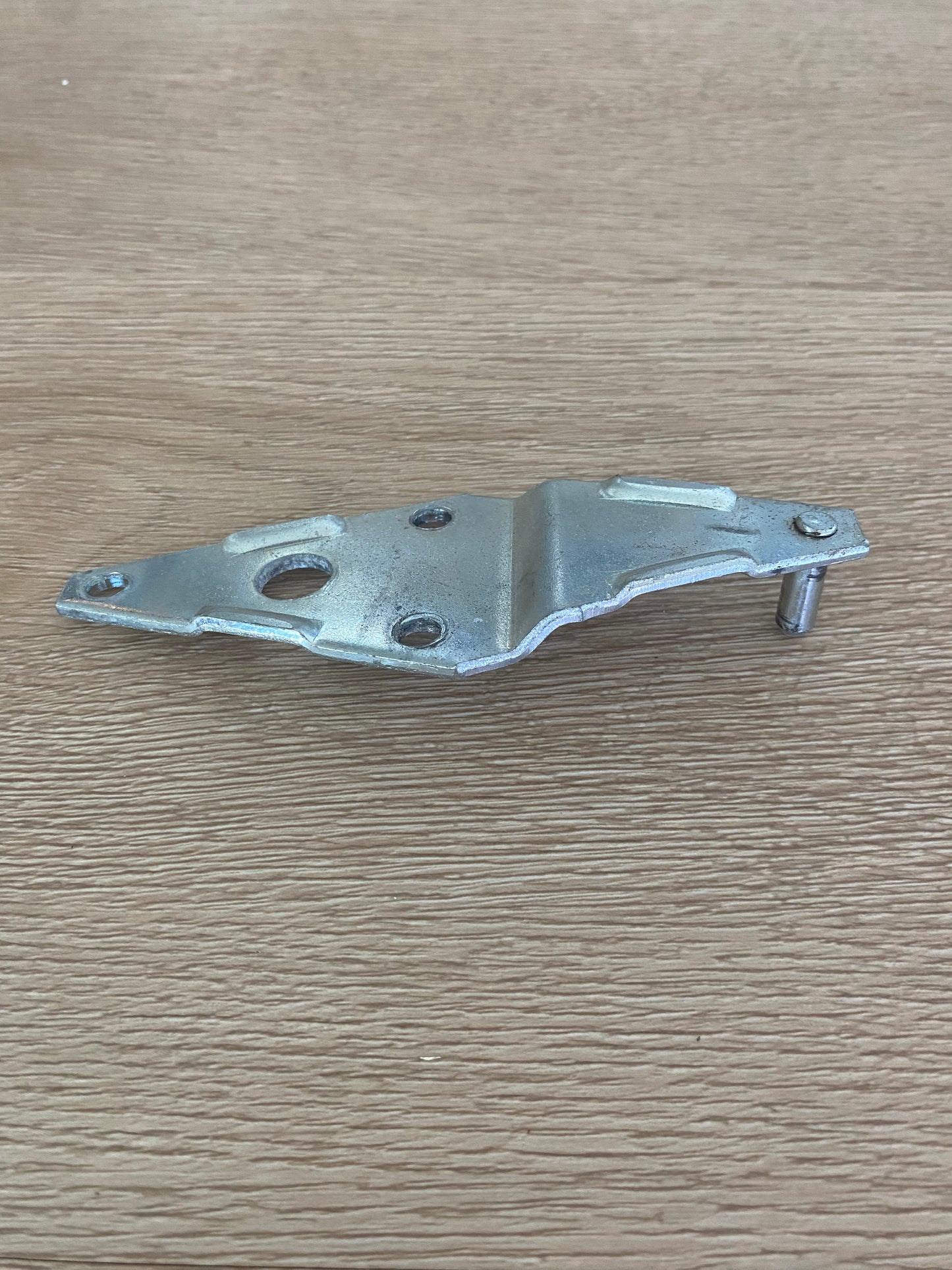 880526P Fisher & Paykel fridge top hinge bracket plates assembly assy