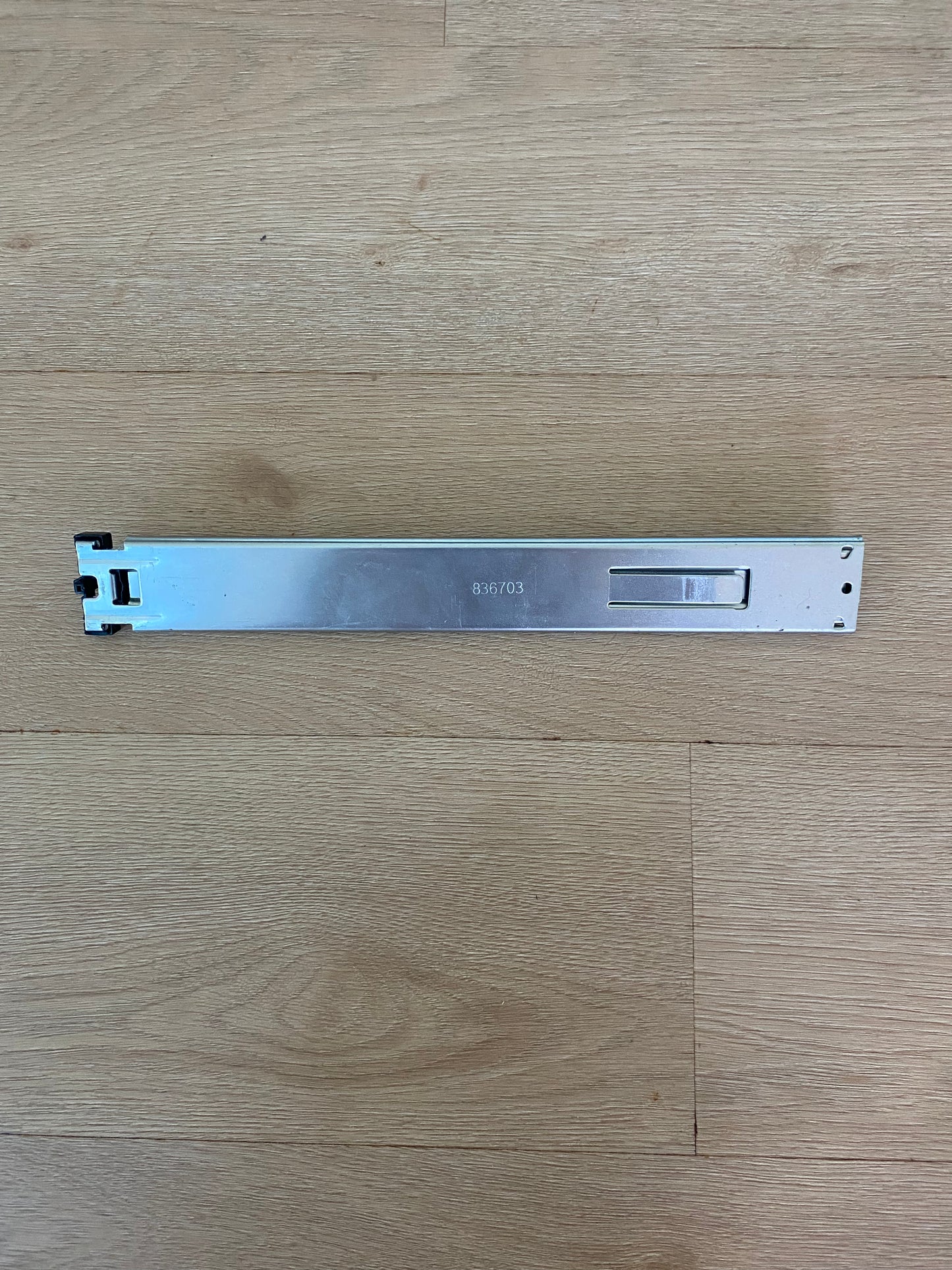 836703 Fisher & Paykel fridge FREEZER LHS LH left hand side slide assembly arm guide rail 355mm