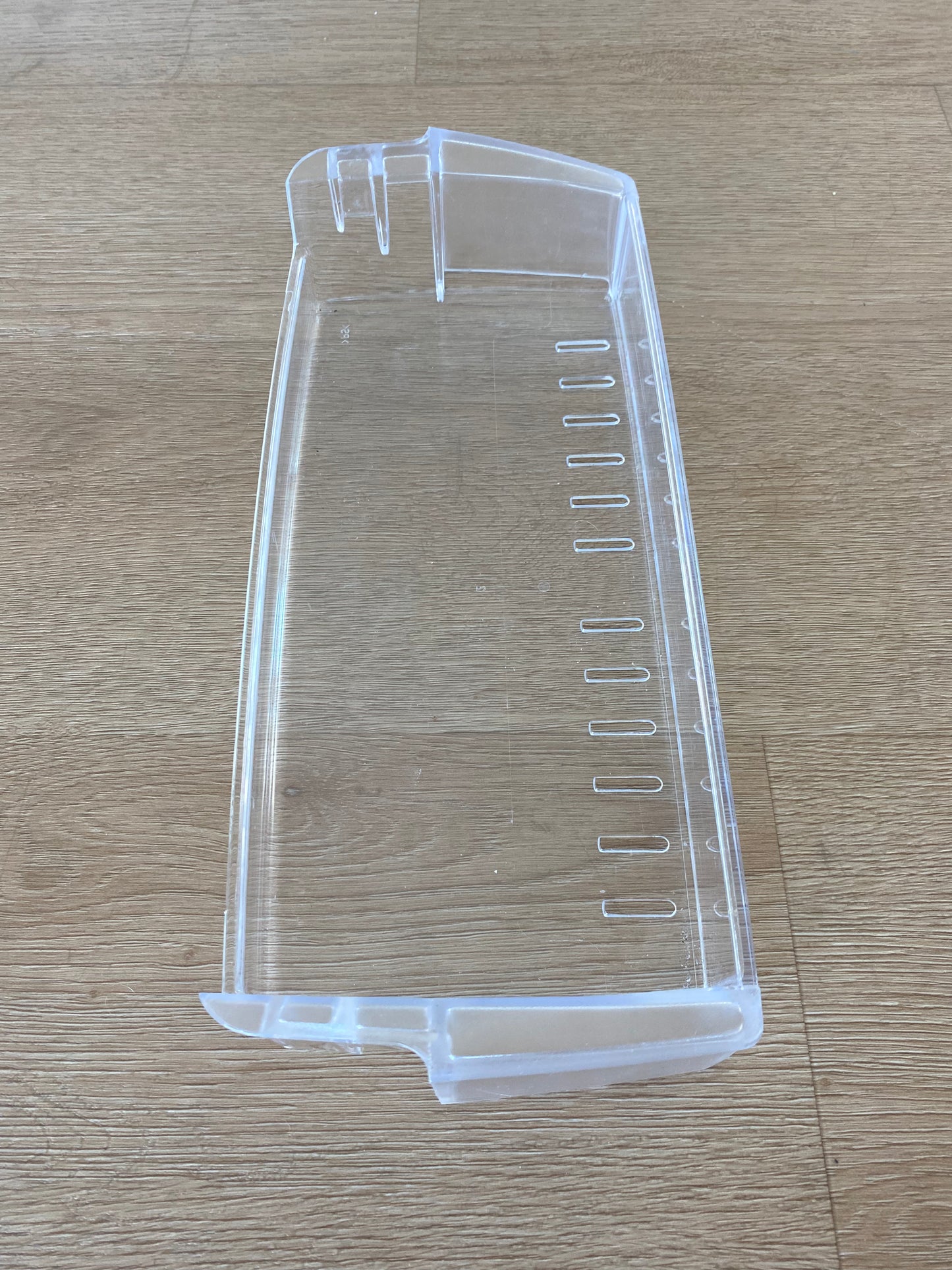 1446087 1448032 50295708007 Electrolux Kelvinator Simpson fridge half width bin door shelf tray insert guard