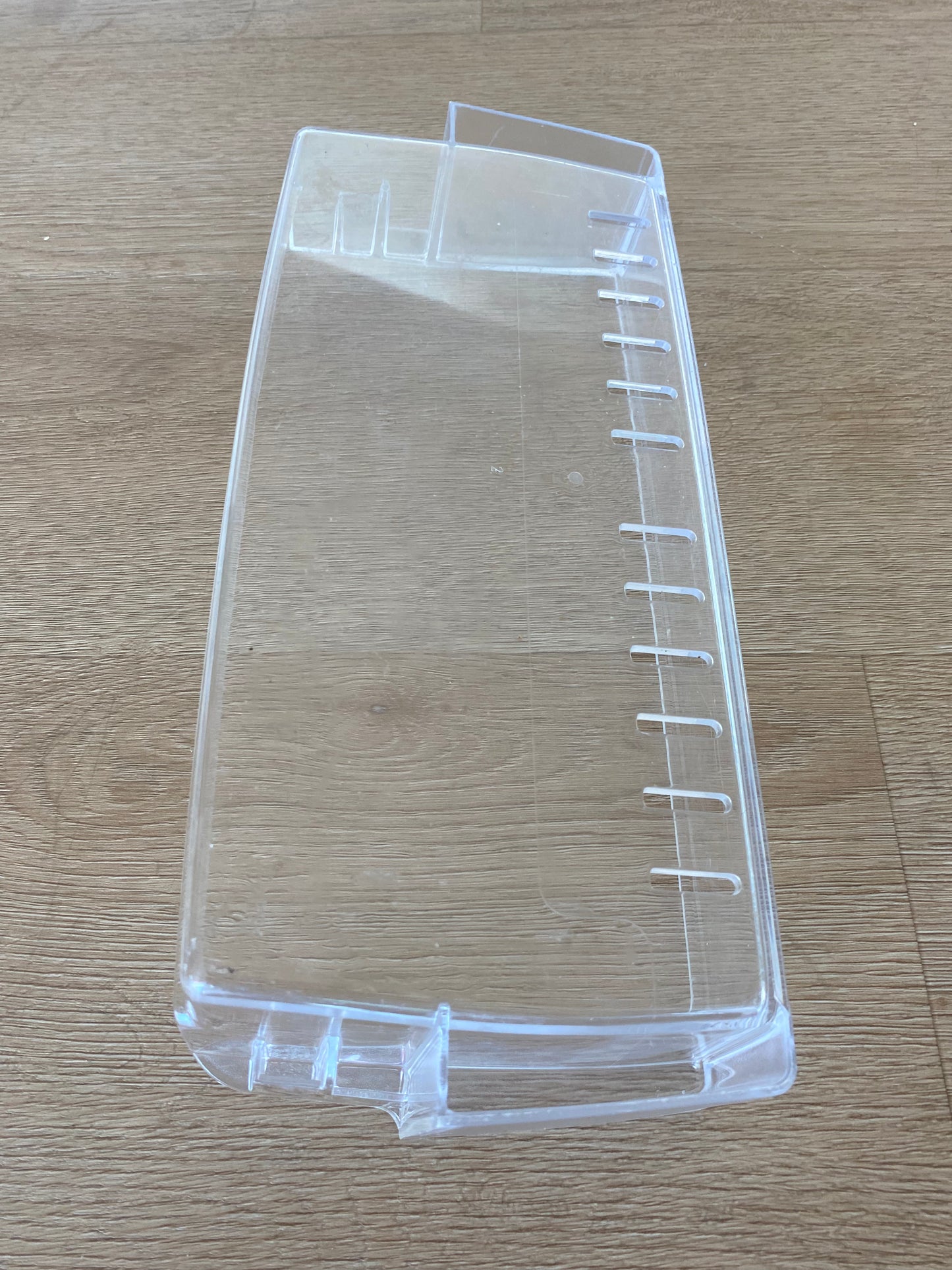 1446087 1448032 50295708007 Electrolux Kelvinator Simpson fridge half width bin door shelf tray insert guard