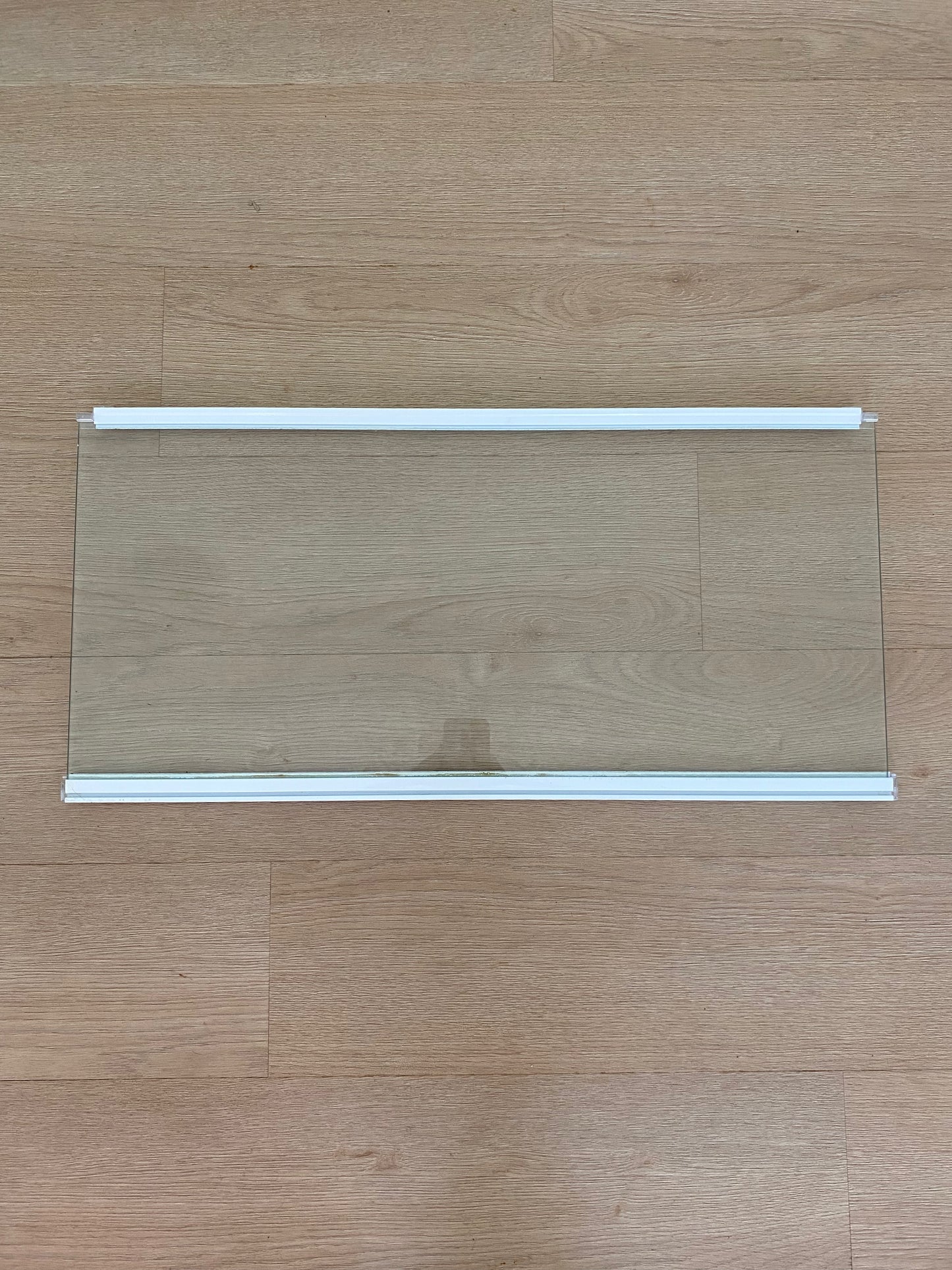 836667 836667P Fisher & Paykel fridge WHITE TRIM glass shelf FITS 790mm CABINETS E521T E522B