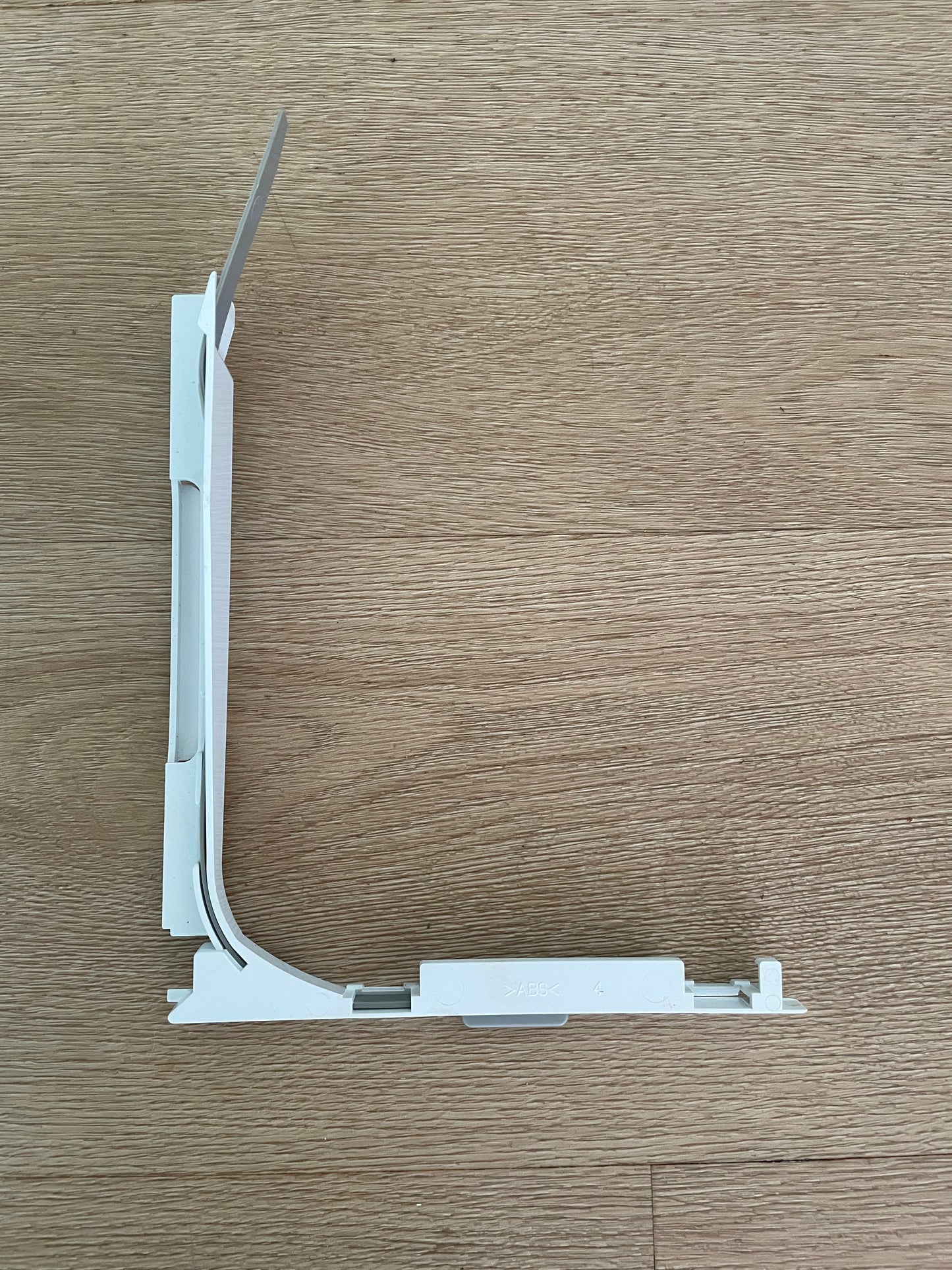 836631 836632 Fisher & Paykel fridge crisper shelf cover slide guide humidity control RHS right hand side