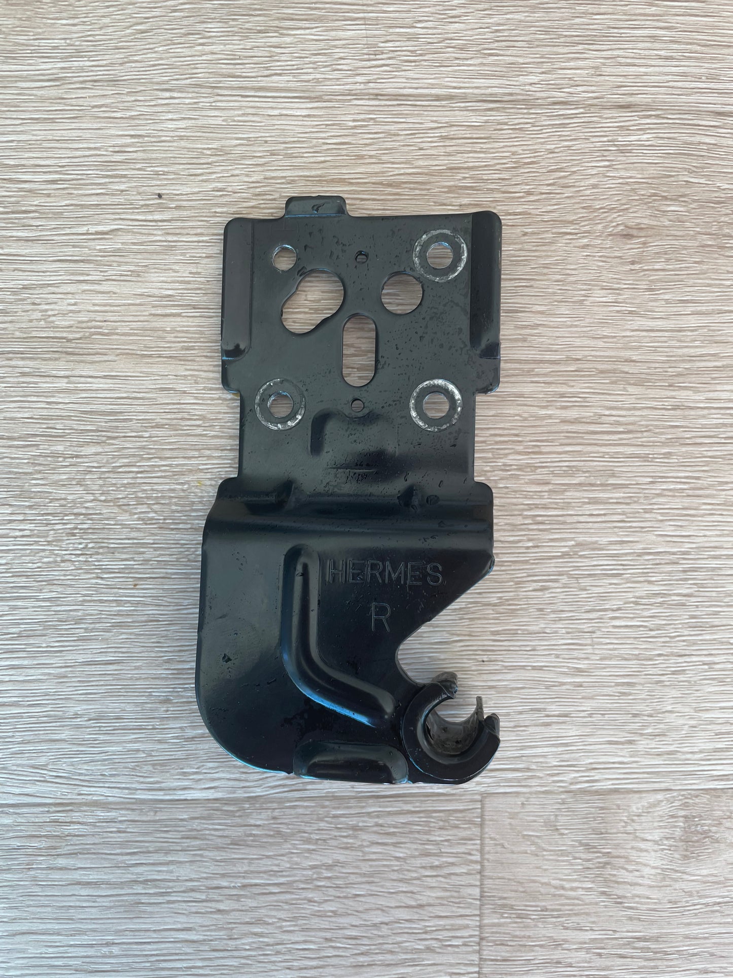 DA61-03354A Samsung side by side fridge upper top left hand side LHS freezer door hinge