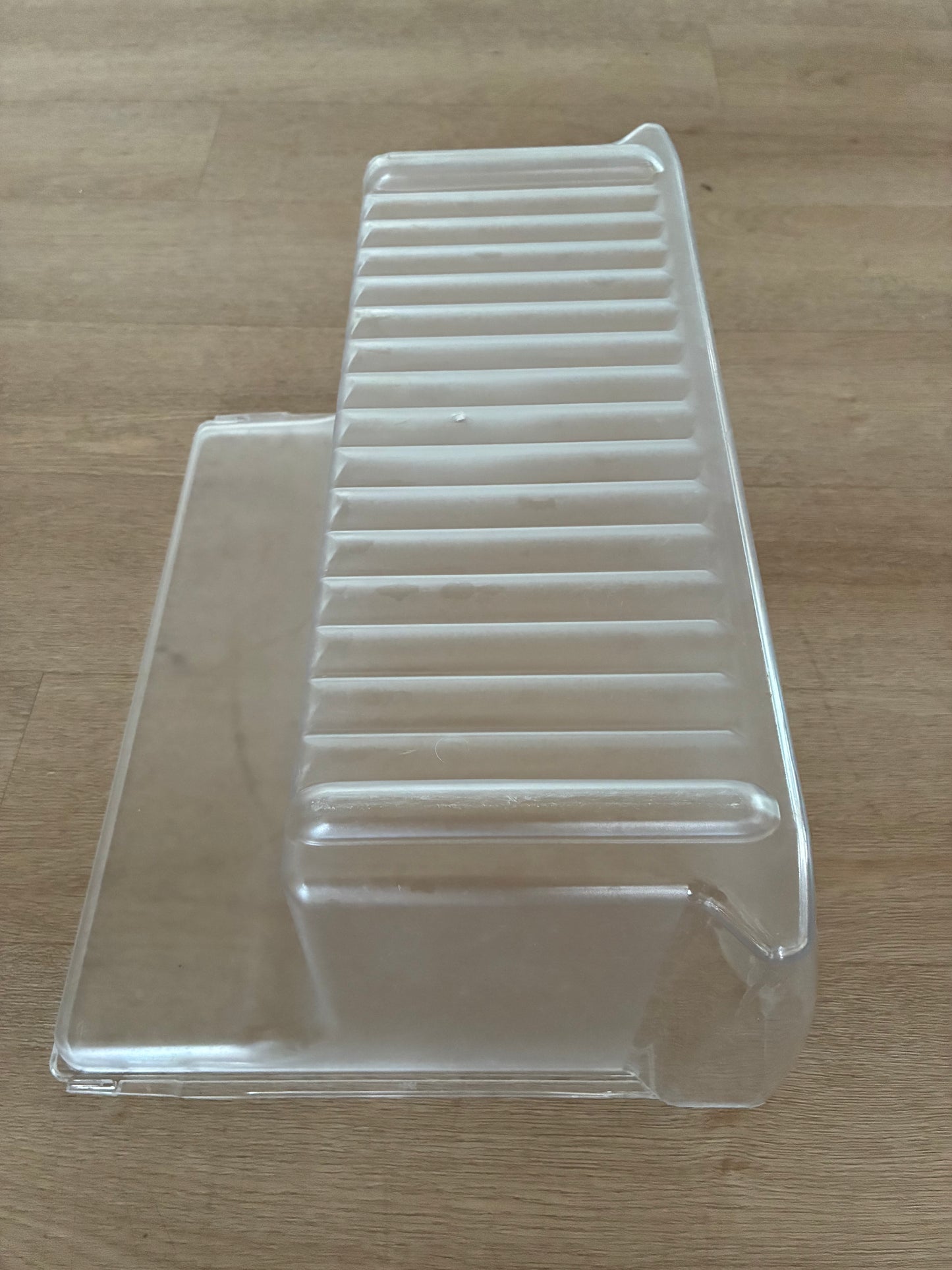 1441831 1441854 1441857 1446083 1447070 1448013 4055922217 Electrolux Kelvinator Simpson Westinghouse fridge crisper bin vegetable drawer