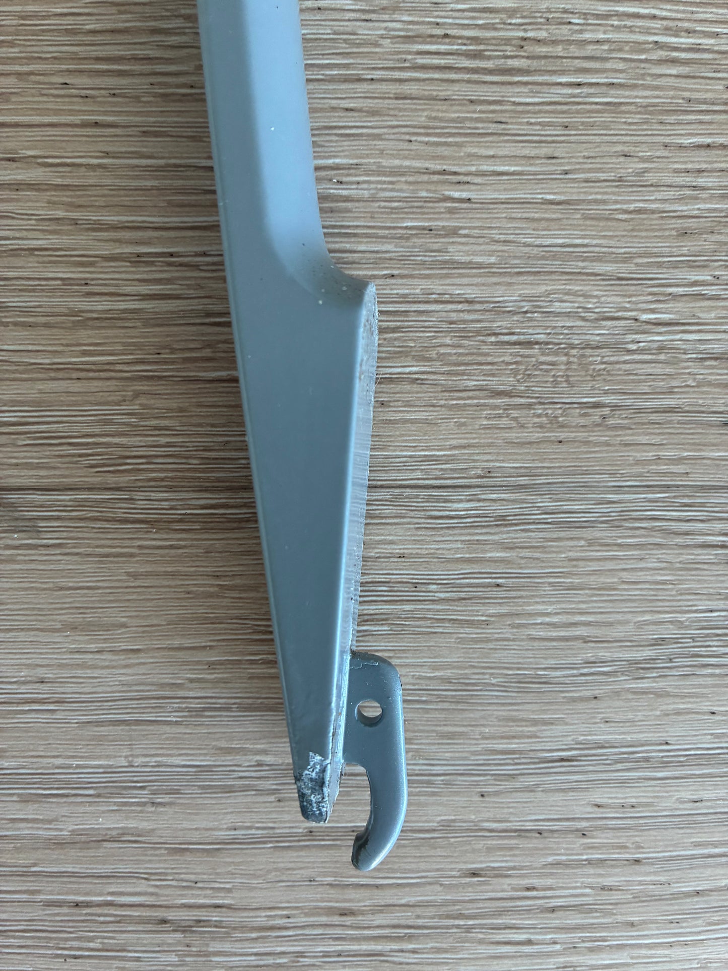 820871 Fisher & Paykel fridge FREEZER DOOR HANDLE short curved