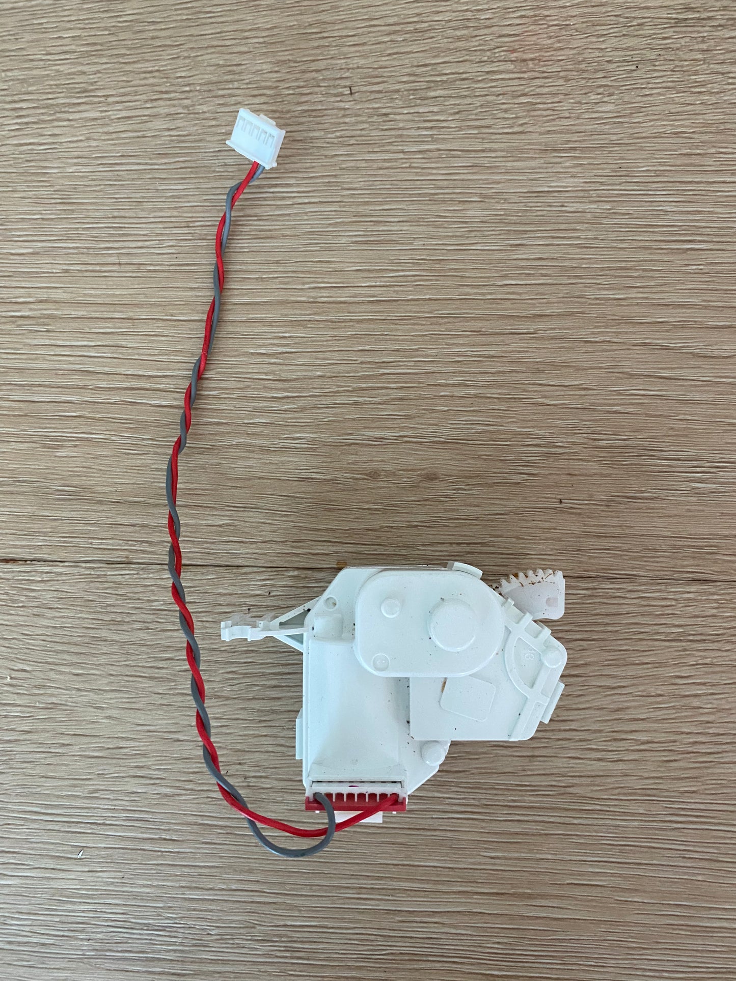 1457885 Westinghouse Fridge Ice Flap Shutter Motor WSE6070 WSE6970