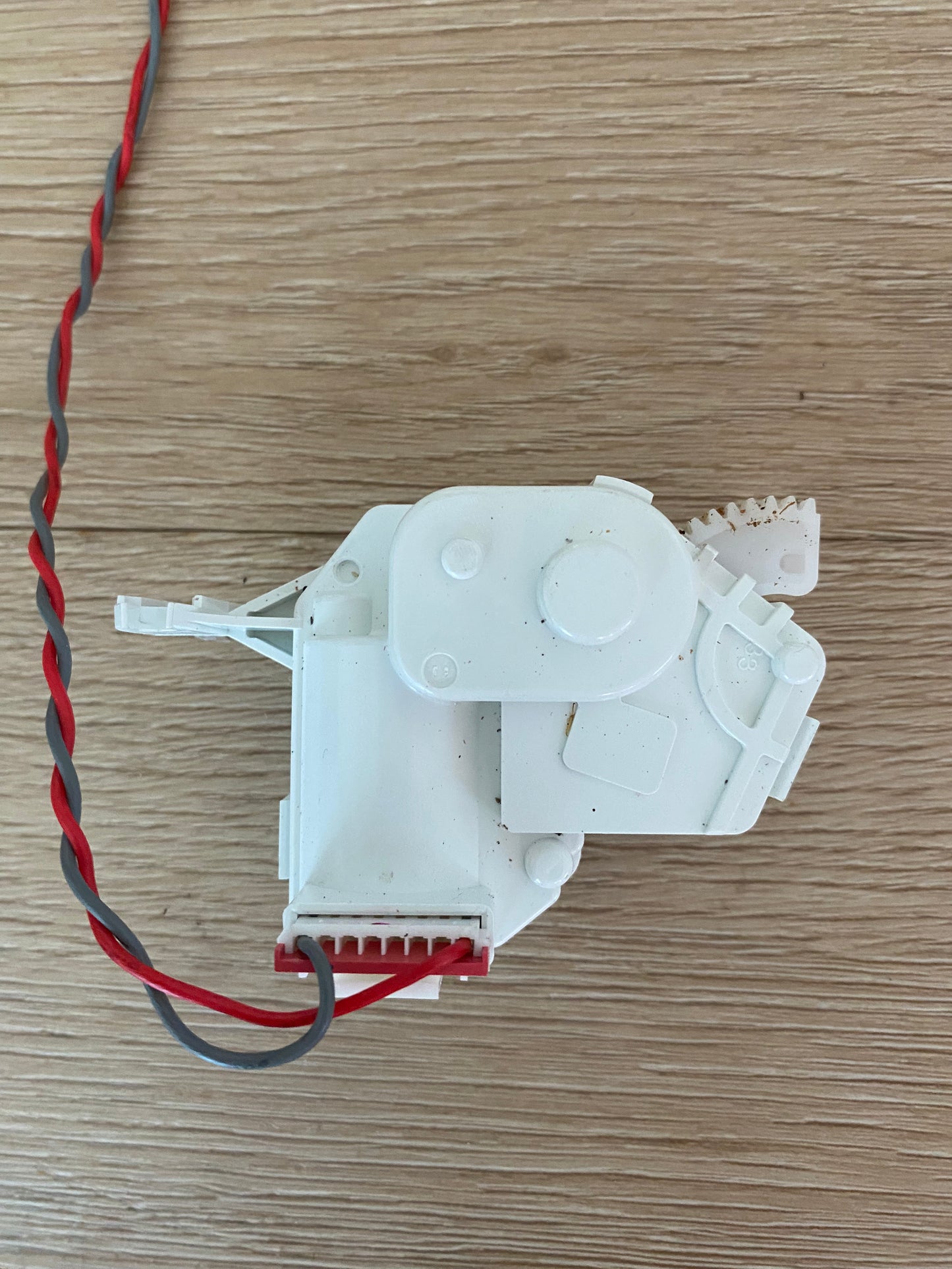 1457885 Westinghouse Fridge Ice Flap Shutter Motor WSE6070 WSE6970