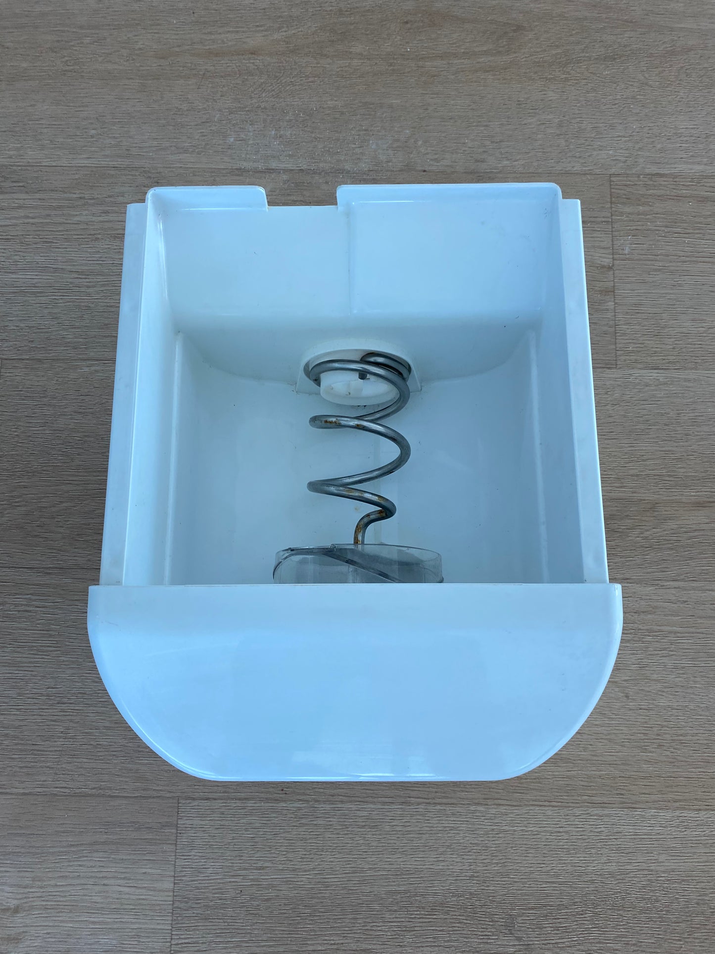 5074JQ0001 5075JQ1002Y 5075JQ1002R LG fridge freezer ice bucket bin