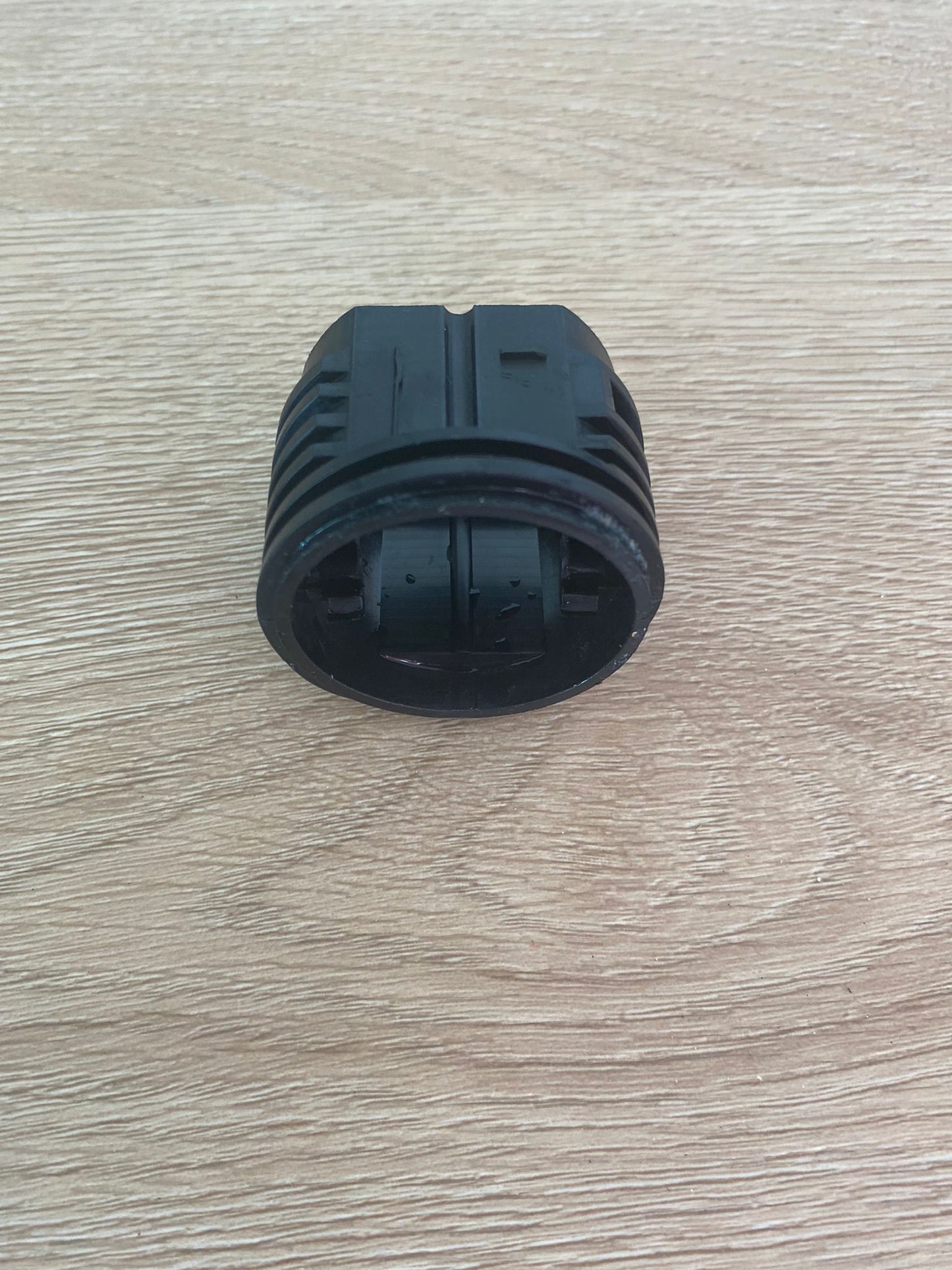1416794 1458188 Westinghouse Electrolux Simpson fridge freezer adjustable roller wheel assembly WSE6070 WSE6100 WSE6970 WSE7000