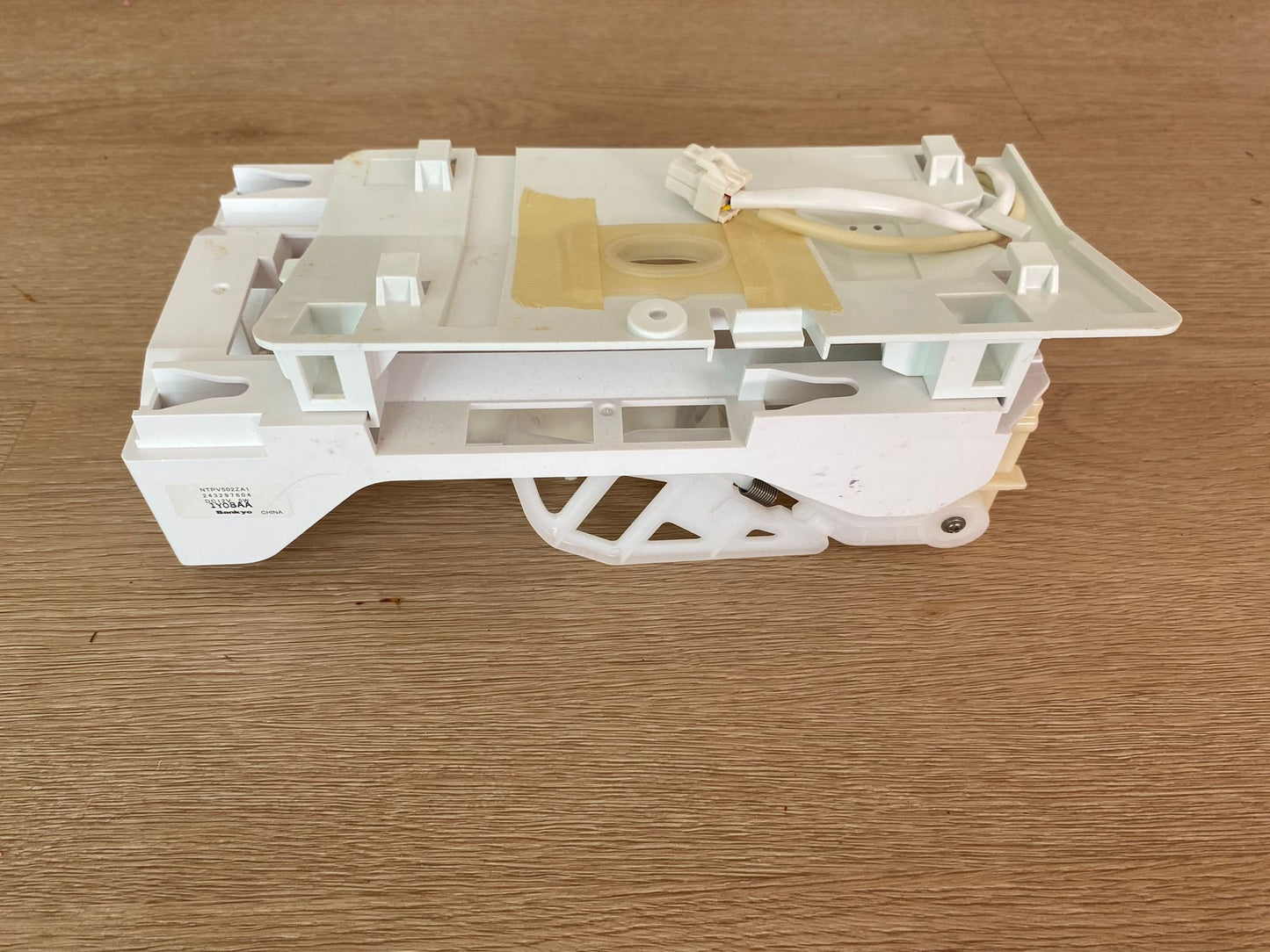 1457032 1460376 890141991 Westinghouse fridge freezer ice maker assembly FITS WSE6070 WSE6970