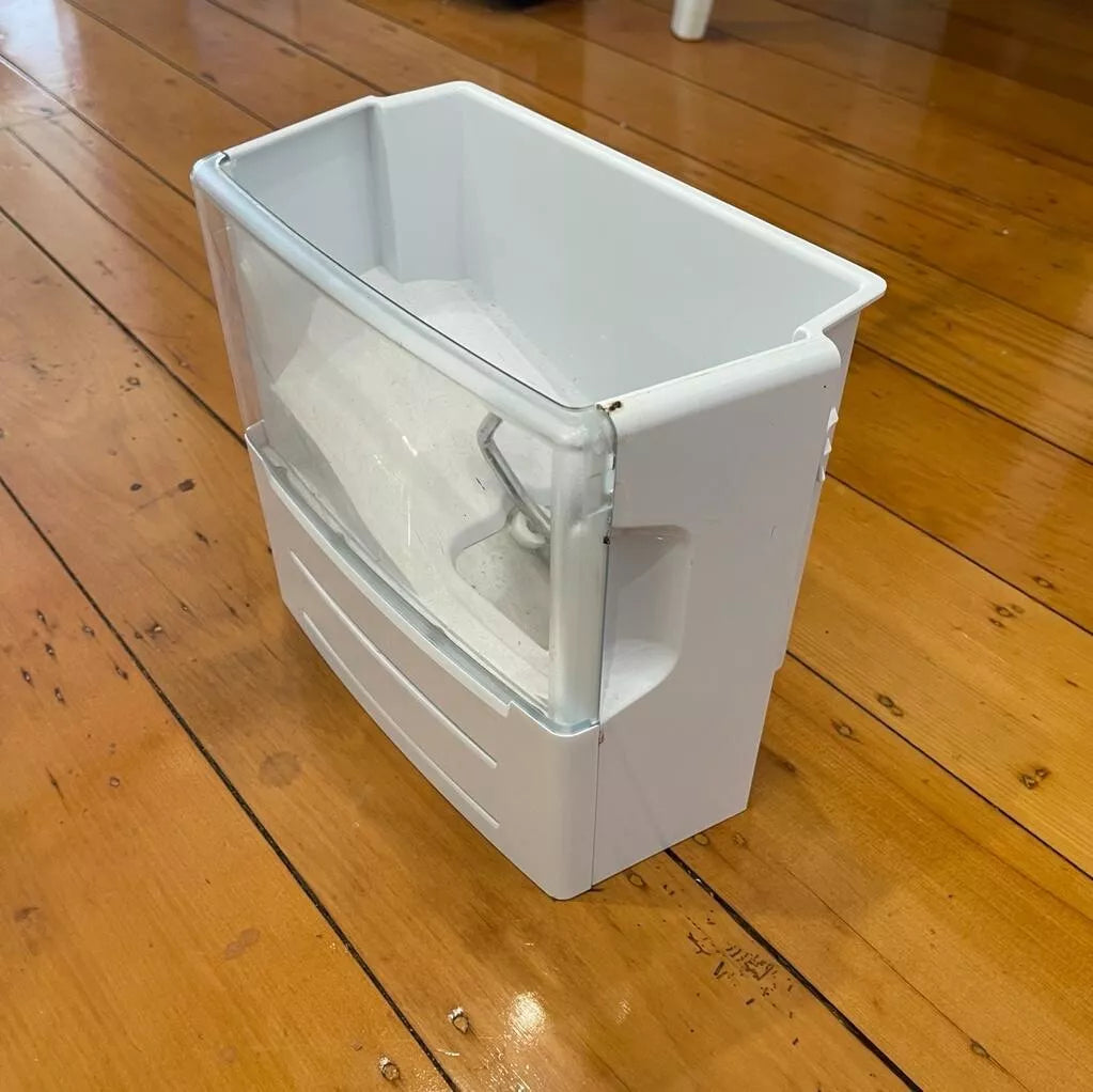 1456670 1461099 A03379601 140033796016 Westinghouse fridge freezer ice bin assembly assy mixer bucket WSE6070 WSE6970