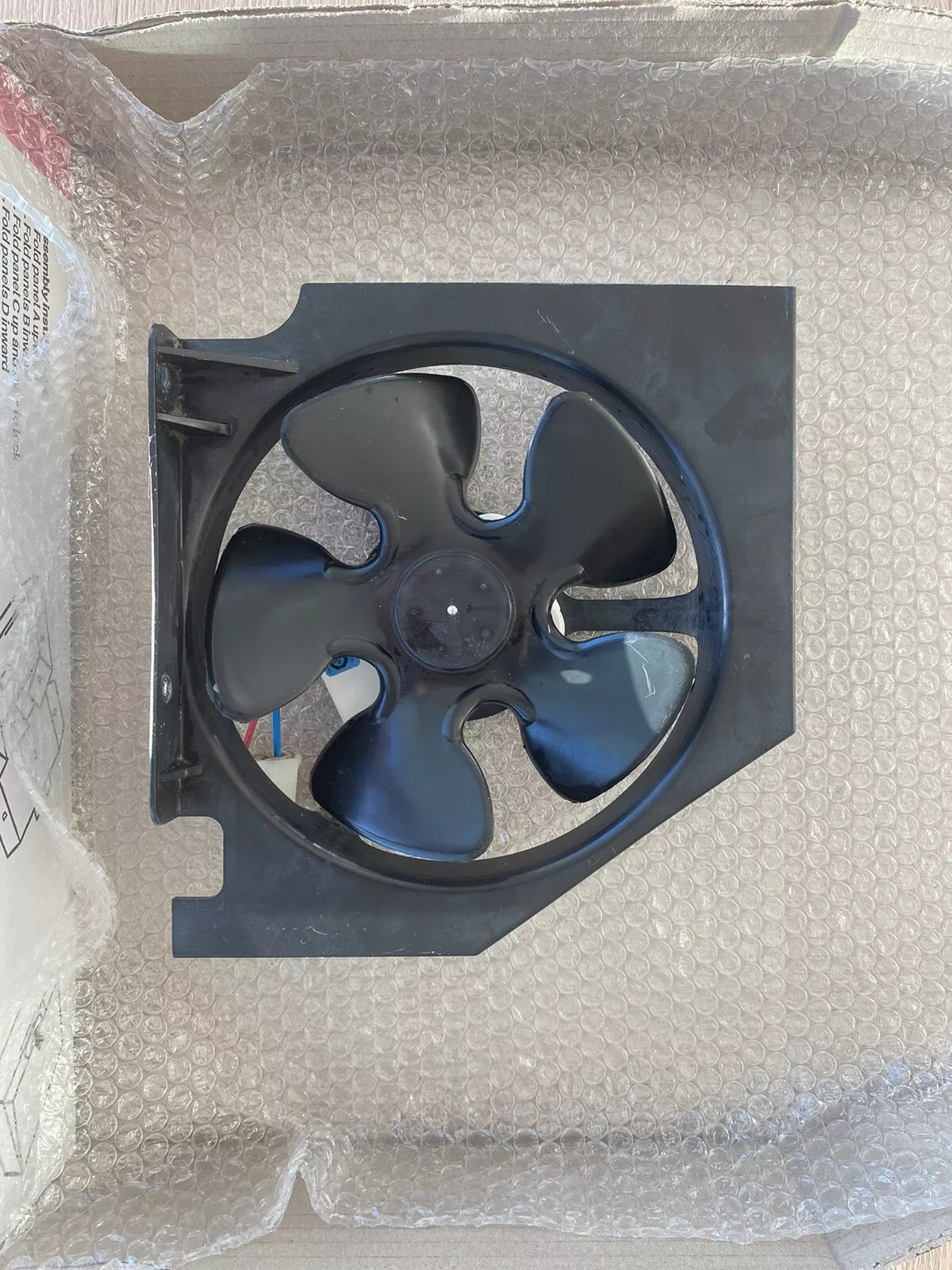 1449191 1460307 1460307K 241538013 242031606 4055577300 4055093423 Electrolux Kelvinator Simpson Westinghouse fridge freezer condenser fan motor shroud assembly assy WSE6070 WSE6100 WSE6970 WSE7000