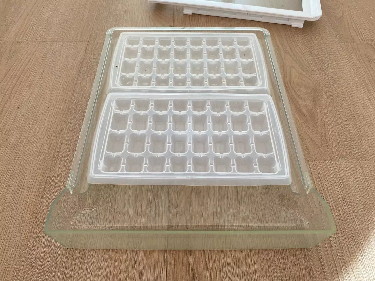 1445567 Westinghouse ice cube tray WSE6070 WSE6100 WSE6970 WSE7000