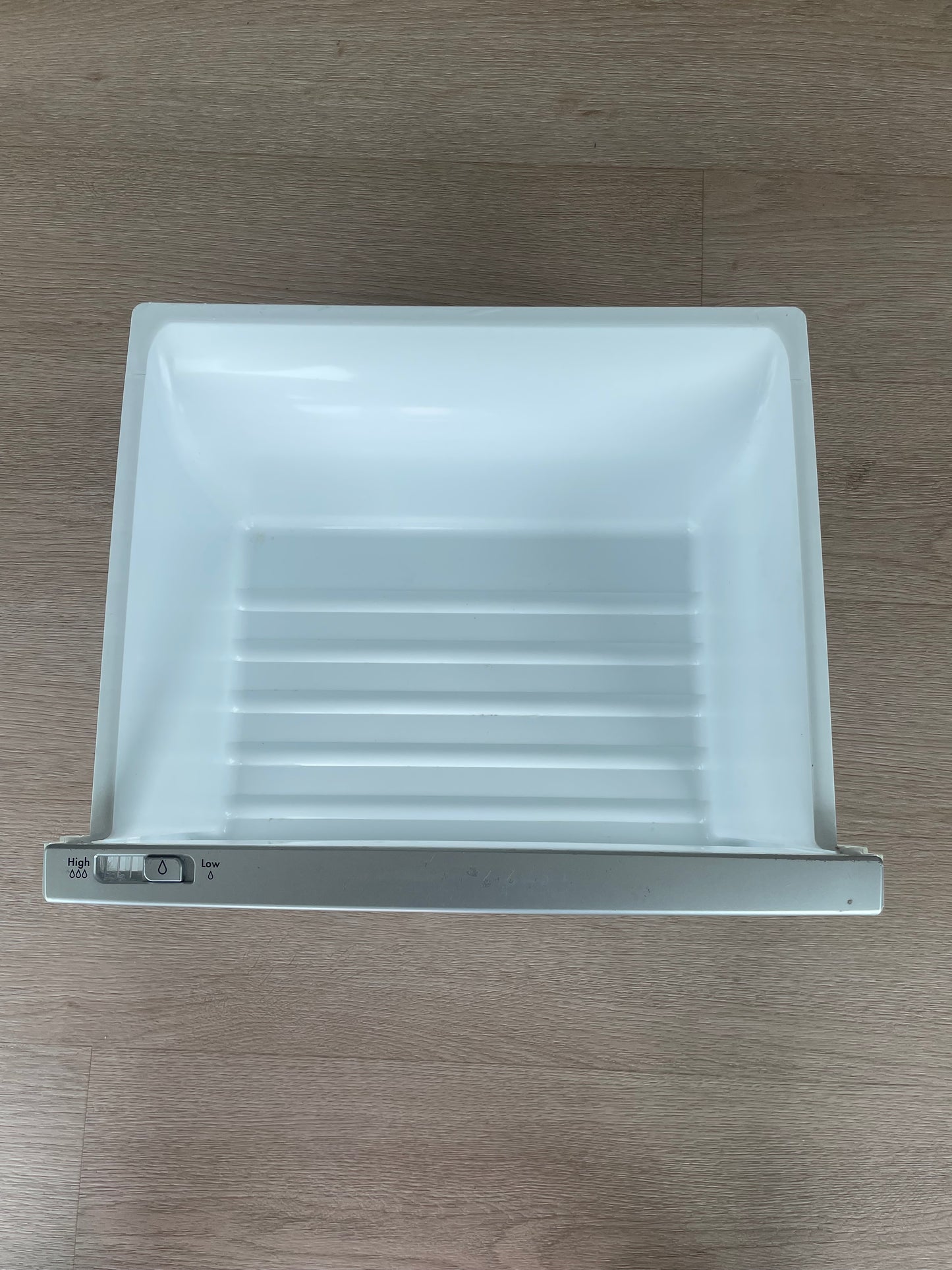 890128894 4055880001 890141778 Westinghouse fridge lower crisper vegetable drawer WSE6170SA WSE6170WA WSE6200SA WSE6200WA