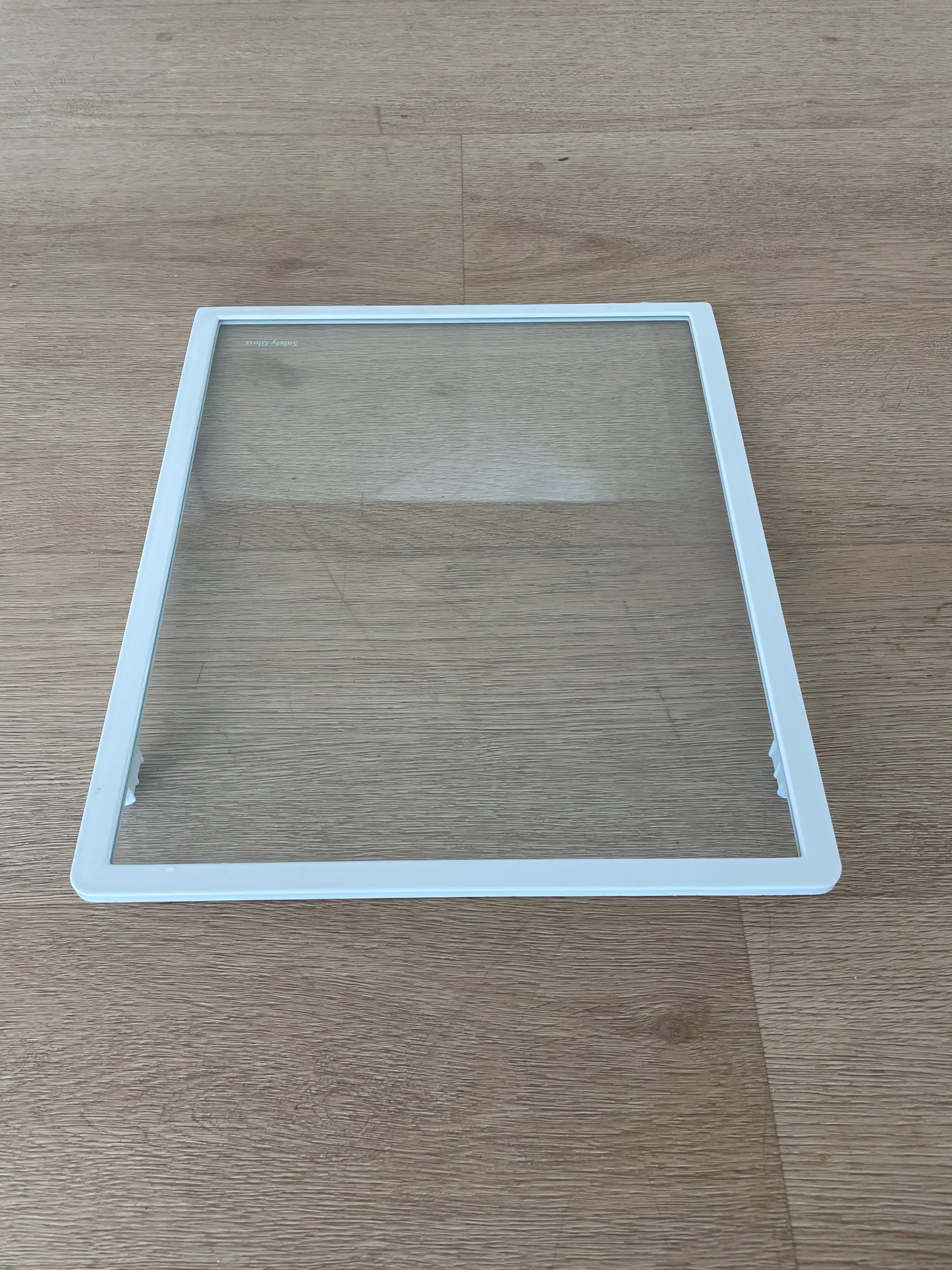890141803 4055903985 Westinghouse fridge UPPER FREEZER GLASS SHELF