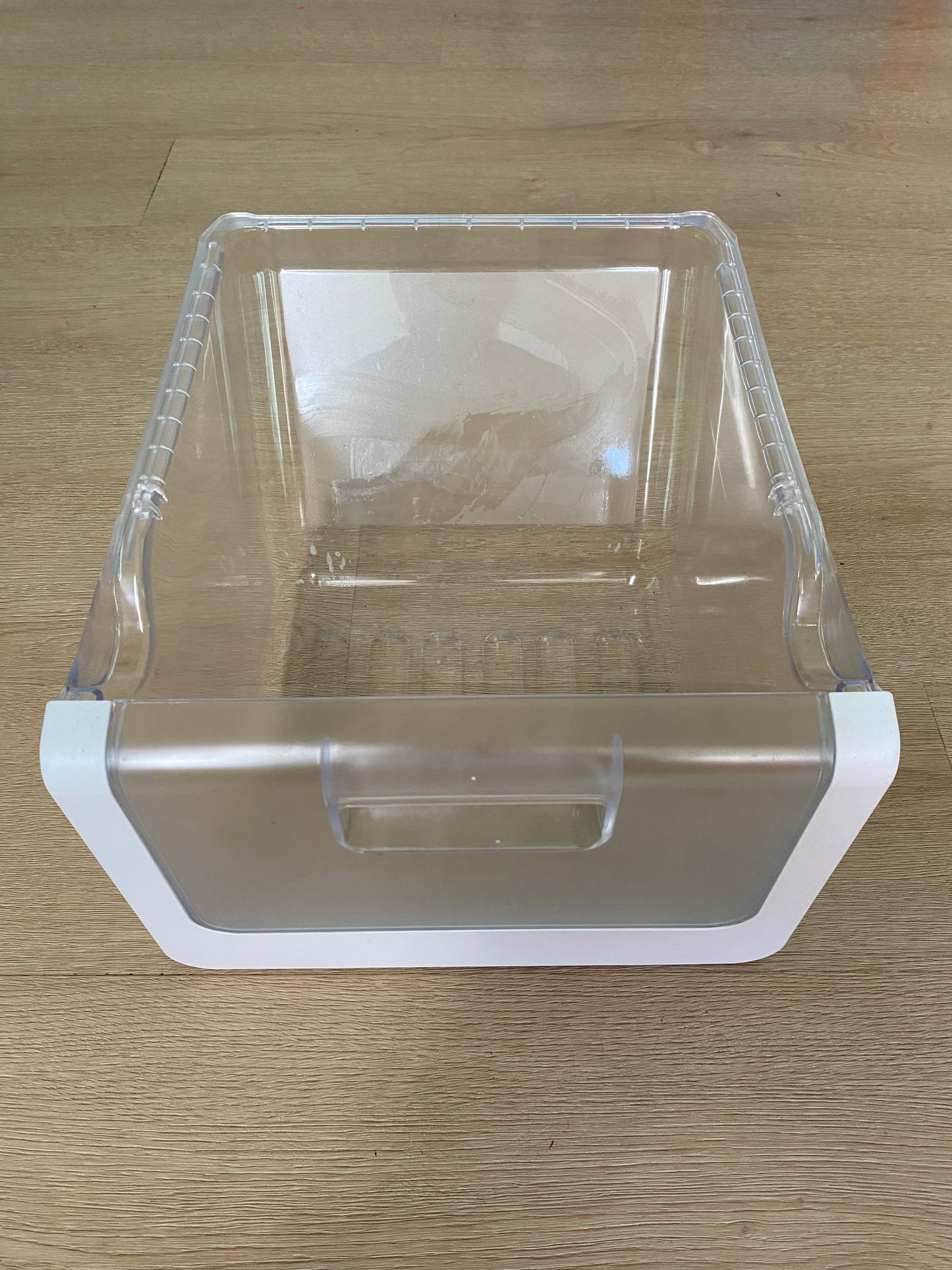 DA97-05046B Samsung fridge lower FREEZER BASKET drawer
