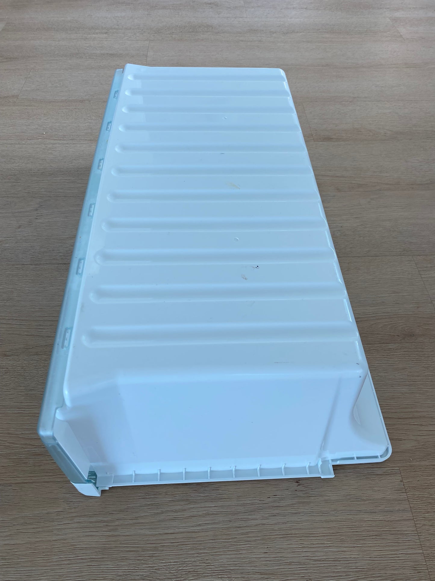 1456201 1460470 1451997 1451998 Electrolux Westinghouse fridge FREEZER LOWER DRAWER bottom bin