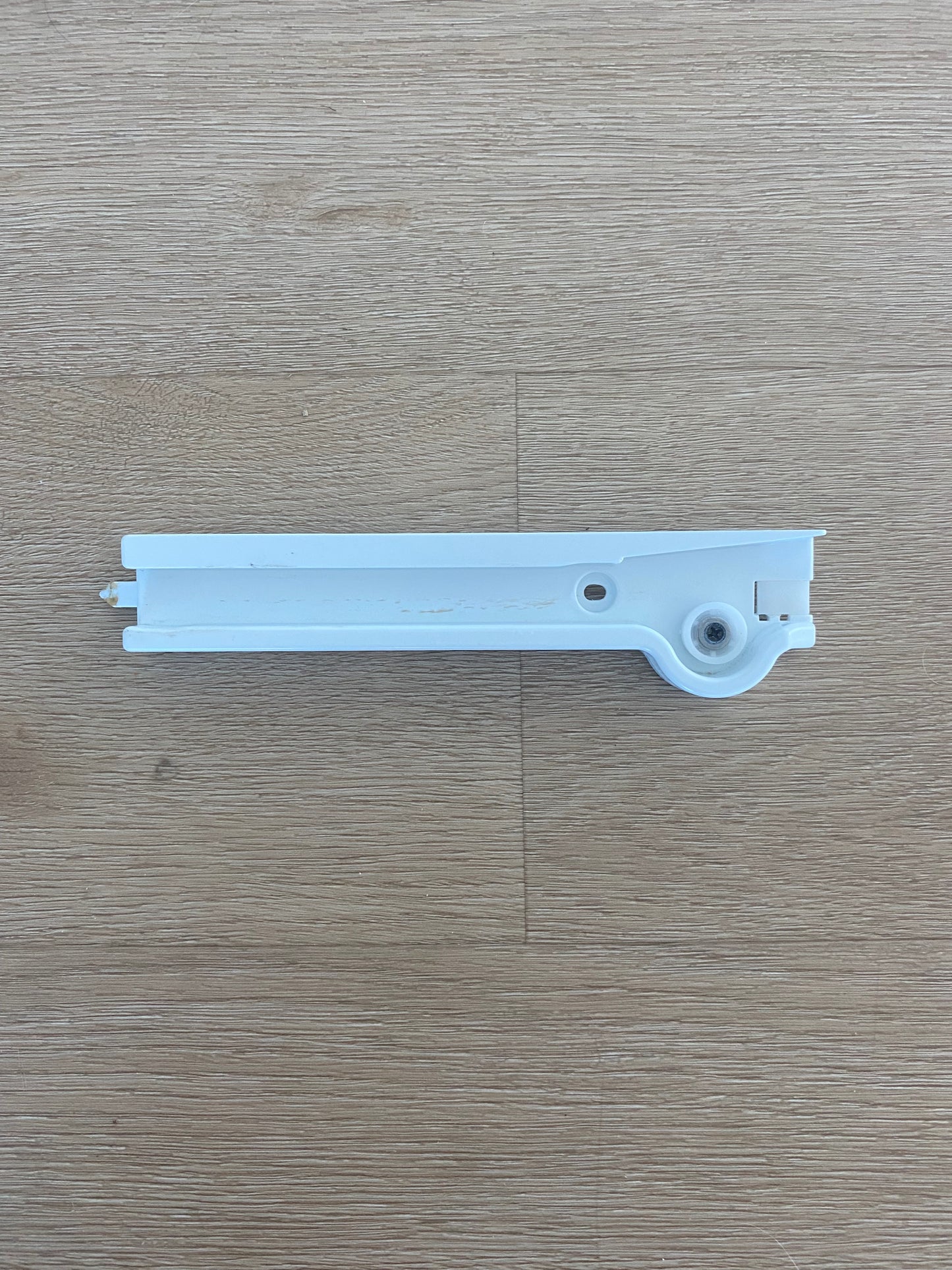 AEC72909802 MEA330919 NT.06.09 R 128D LG FREEZER COMPARTMENT UPPER RIGHT hand side RHS RH top drawer basket runner guide rail