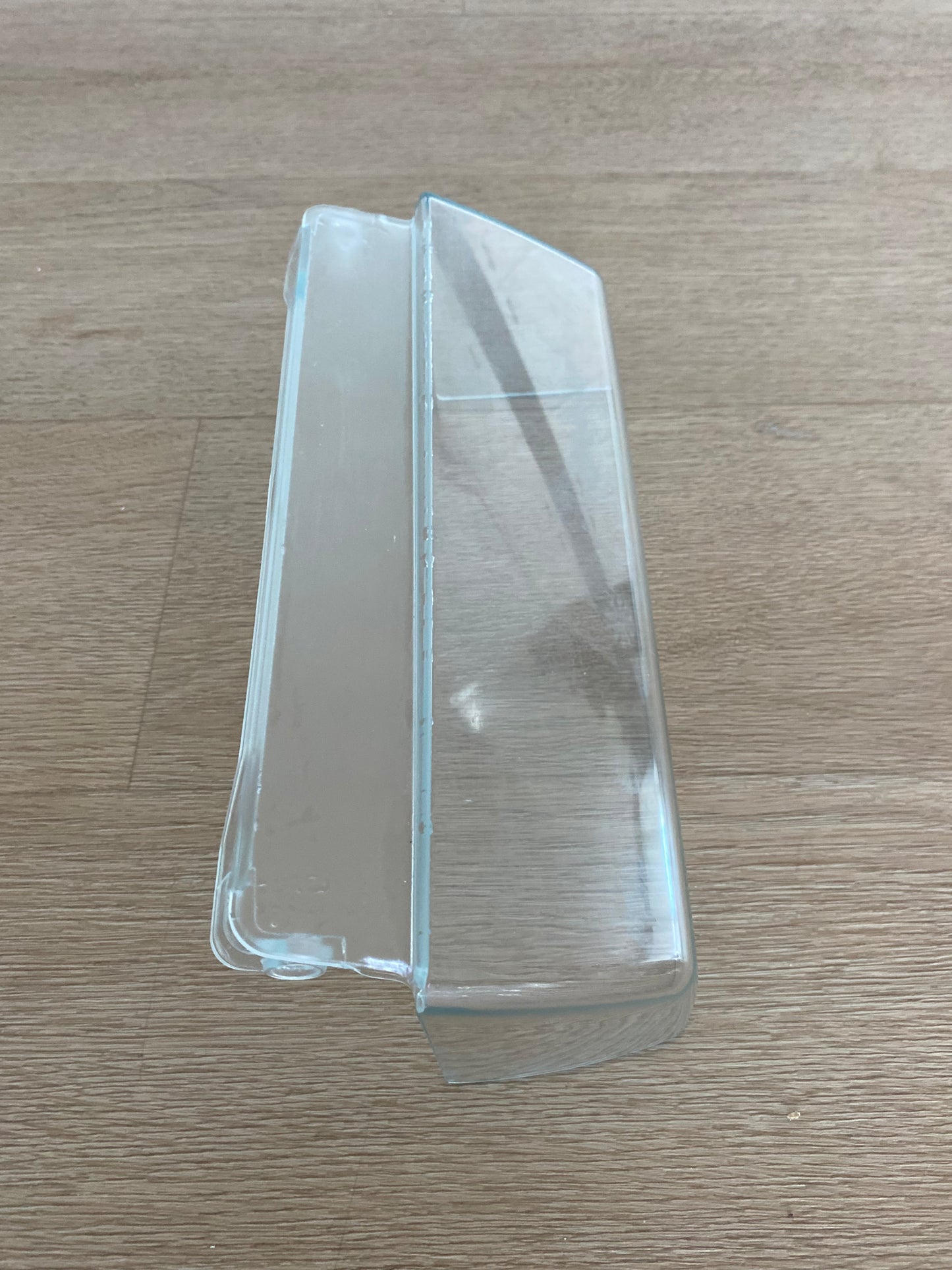 1441791 Westinghouse fridge LHS left hand side dairy door cover lid