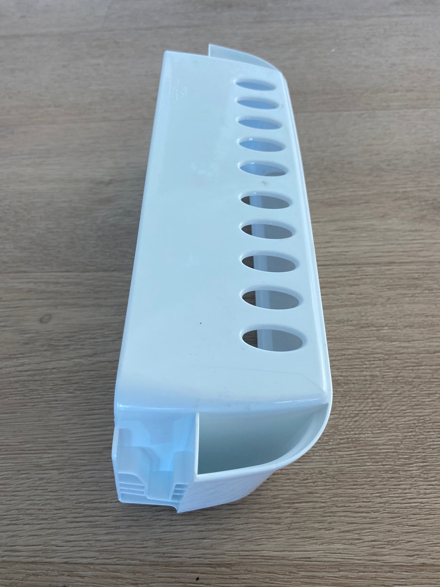 5004JQ1037 5004JQ1037-1 LG fridge FREEZER DOOR UPPER SHELF bin guard tray insert
